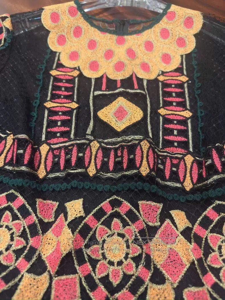 Valentino Valentino Heavy work embroidered dress Size S / US 4 / IT 40 - 5 Thumbnail