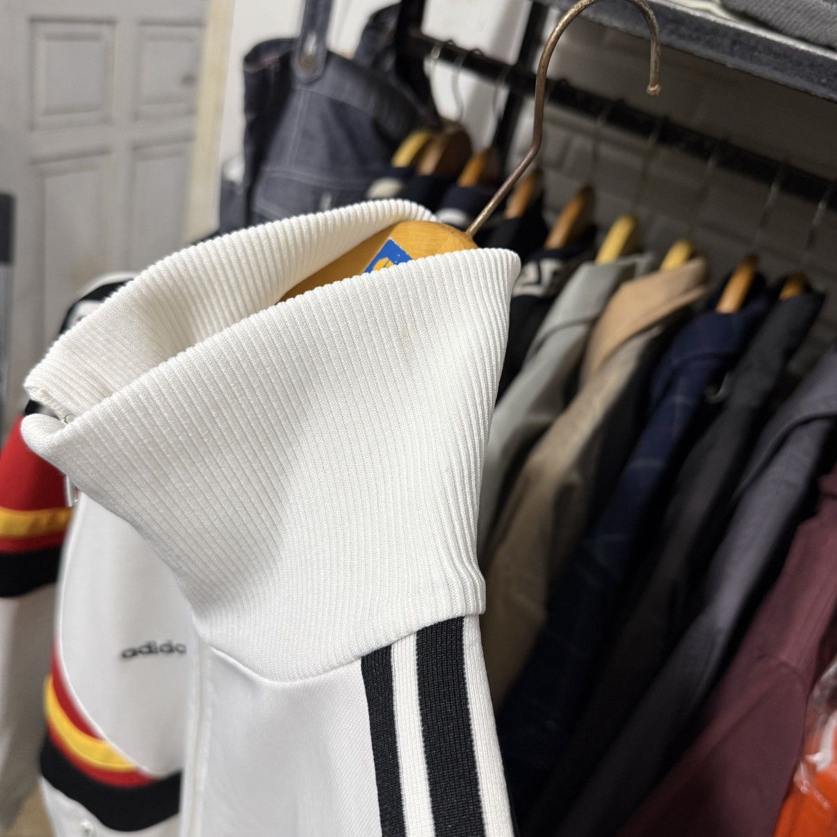 Vintage Vintage adidas 80s germany track top Size US M / EU 48-50 / 2 - 20 Thumbnail