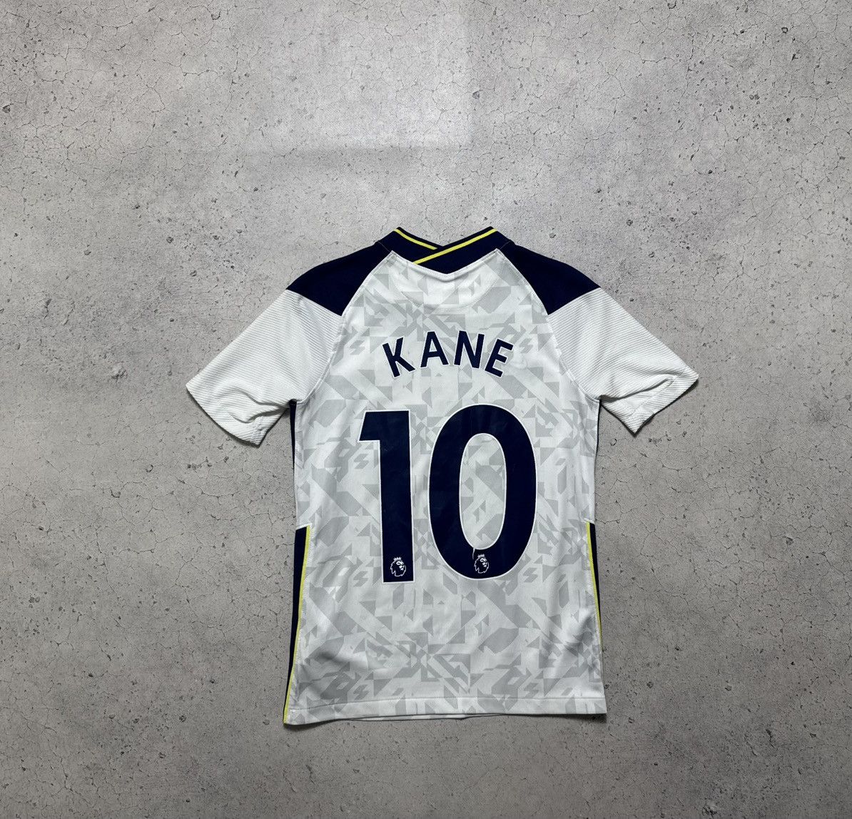 Nike Nike FC Tottenham Kane #10 2020/2021 Soccer Jersey Size US XS / EU 42 / 0 - 10 Thumbnail