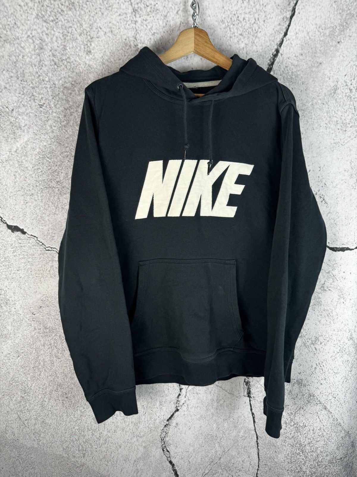 Nike 00s Nike Vintage Big Logo Zip Hoodie Y2K Size US L / EU 52-54 / 3 - 1 Thumbnail