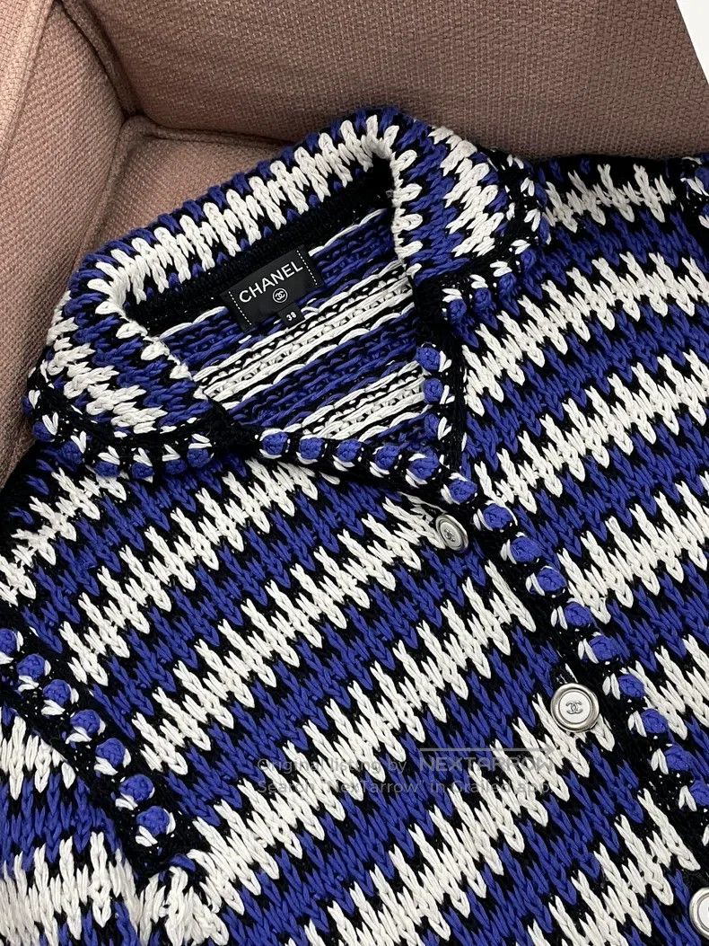 Chanel Chanel 21C blue and white striped knitted cardigan jacket Size XS / US 0-2 / IT 36-38 - 3 Thumbnail