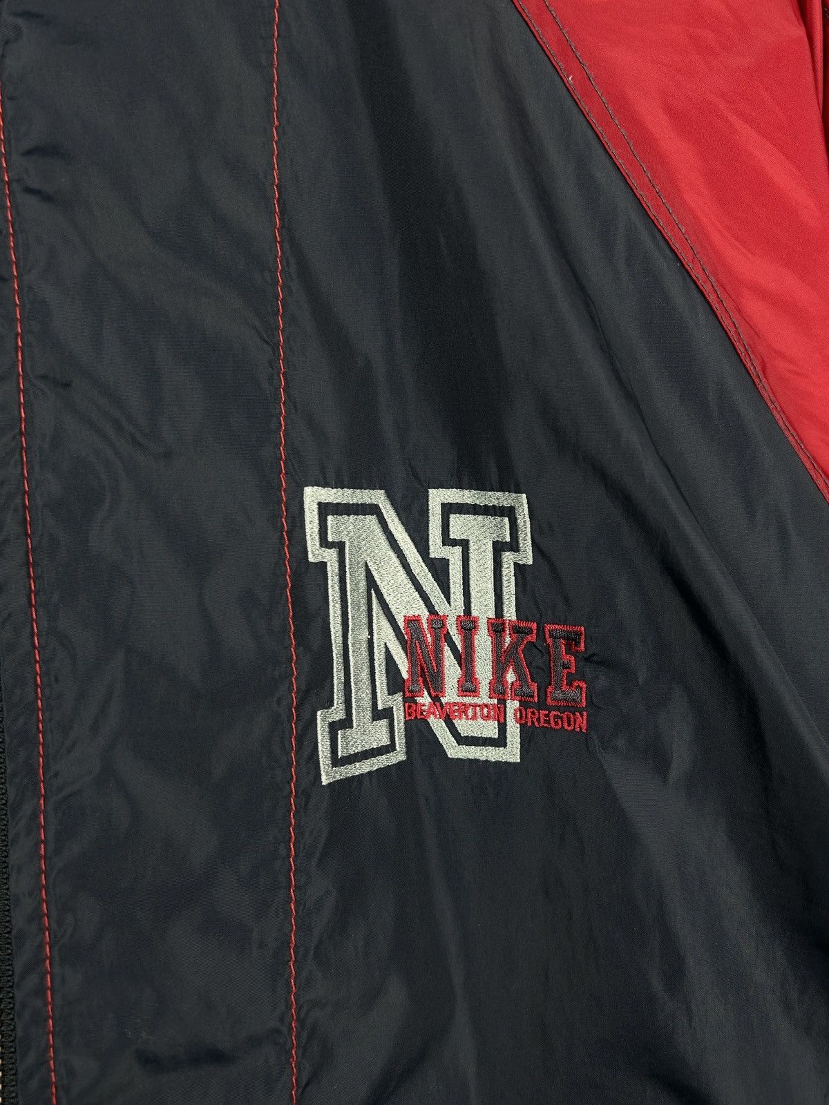 Nike Mens Vintage Nike Track Jacket nylon big logo y2k rare 90s Size US S / EU 44-46 / 1 - 6 Thumbnail