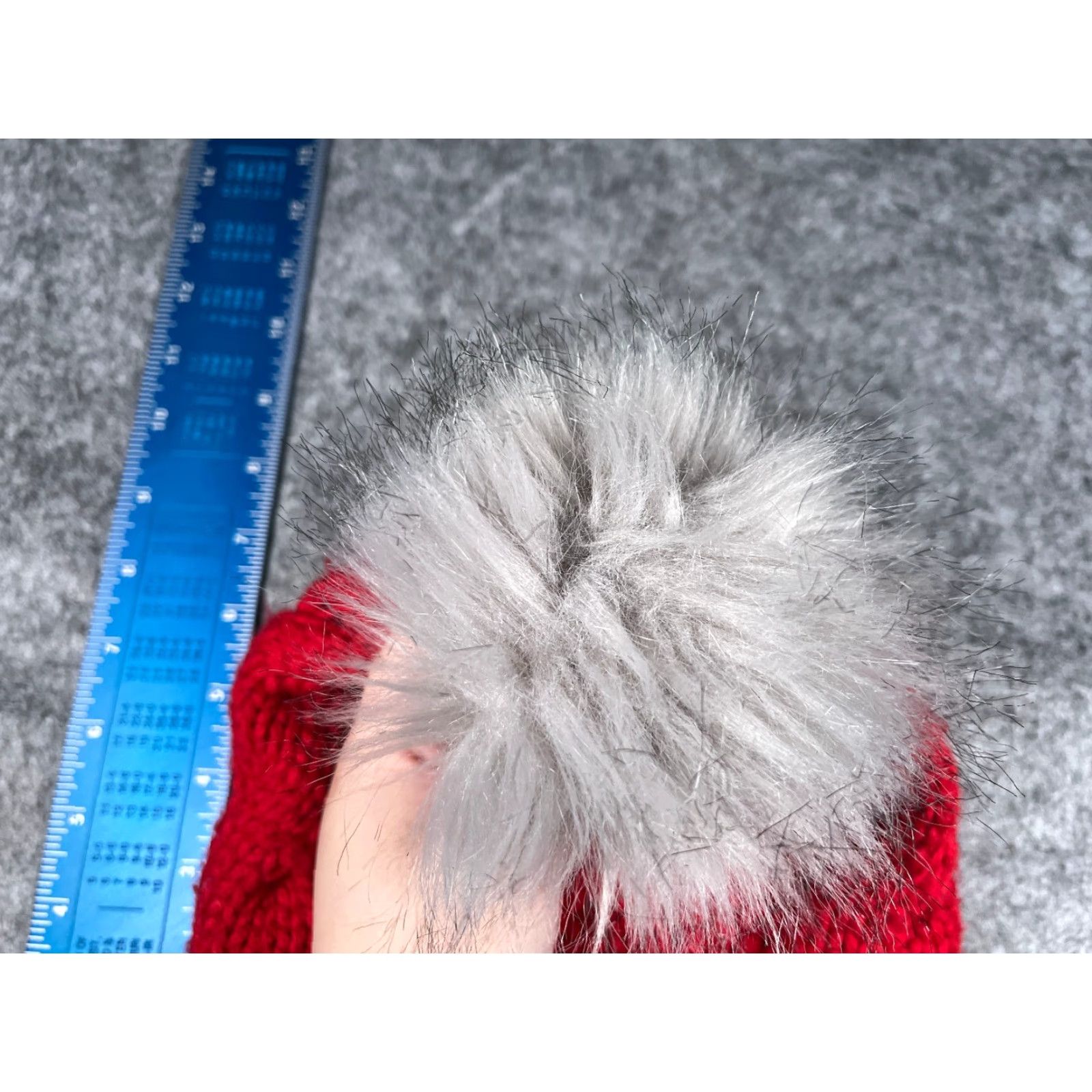 Vintage Gertex Beanie Toque Adult One Size Red Cable Knit Snowflake 100% Acrylic Pom Hat/Cap Women Beanie Winter Mens Girls Boys Size ONE SIZE - 4 Thumbnail