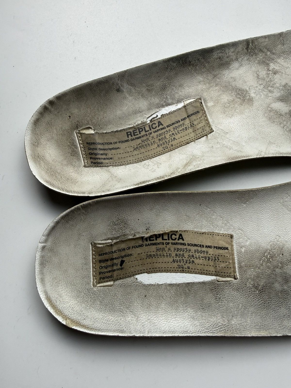 Maison Margiela Maison Margiela Gats White Red Size US 9 / EU 42 - 14 Thumbnail
