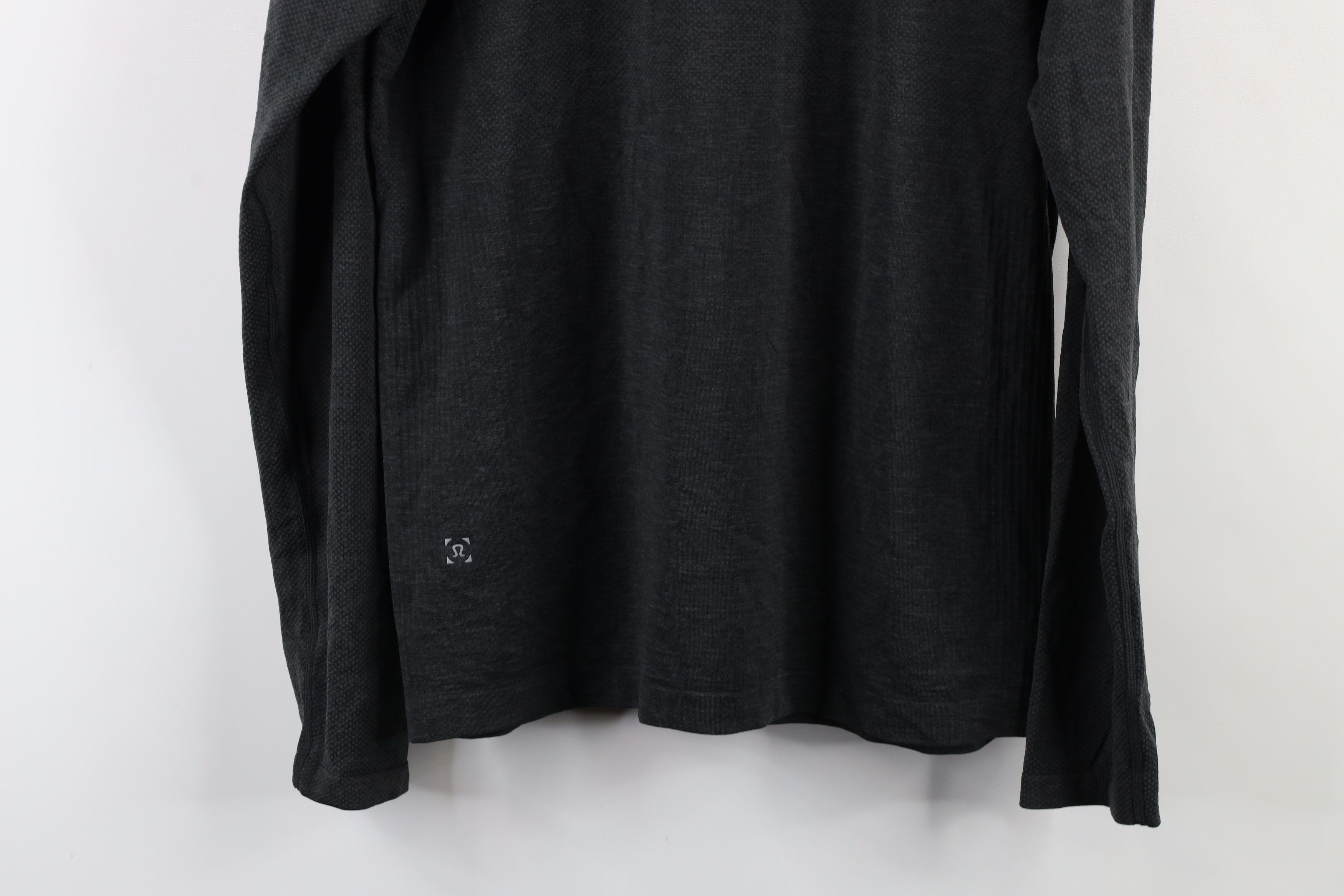 Lululemon × Vintage Lululemon Vent Tech Long Sleeve Yoga Gym T-Shirt Dark Gray Size US M / EU 48-50 / 2 - 12 Thumbnail