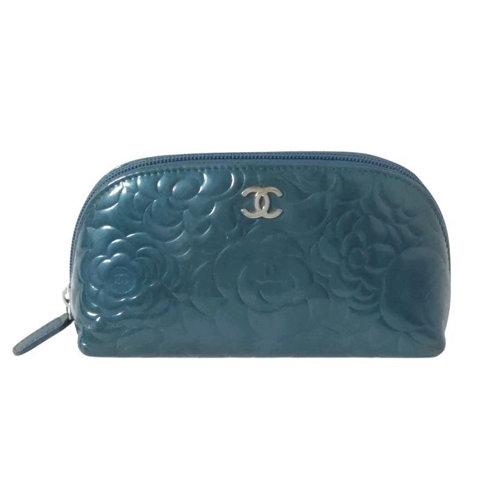 Chanel Chanel Camélia clutch Grailed