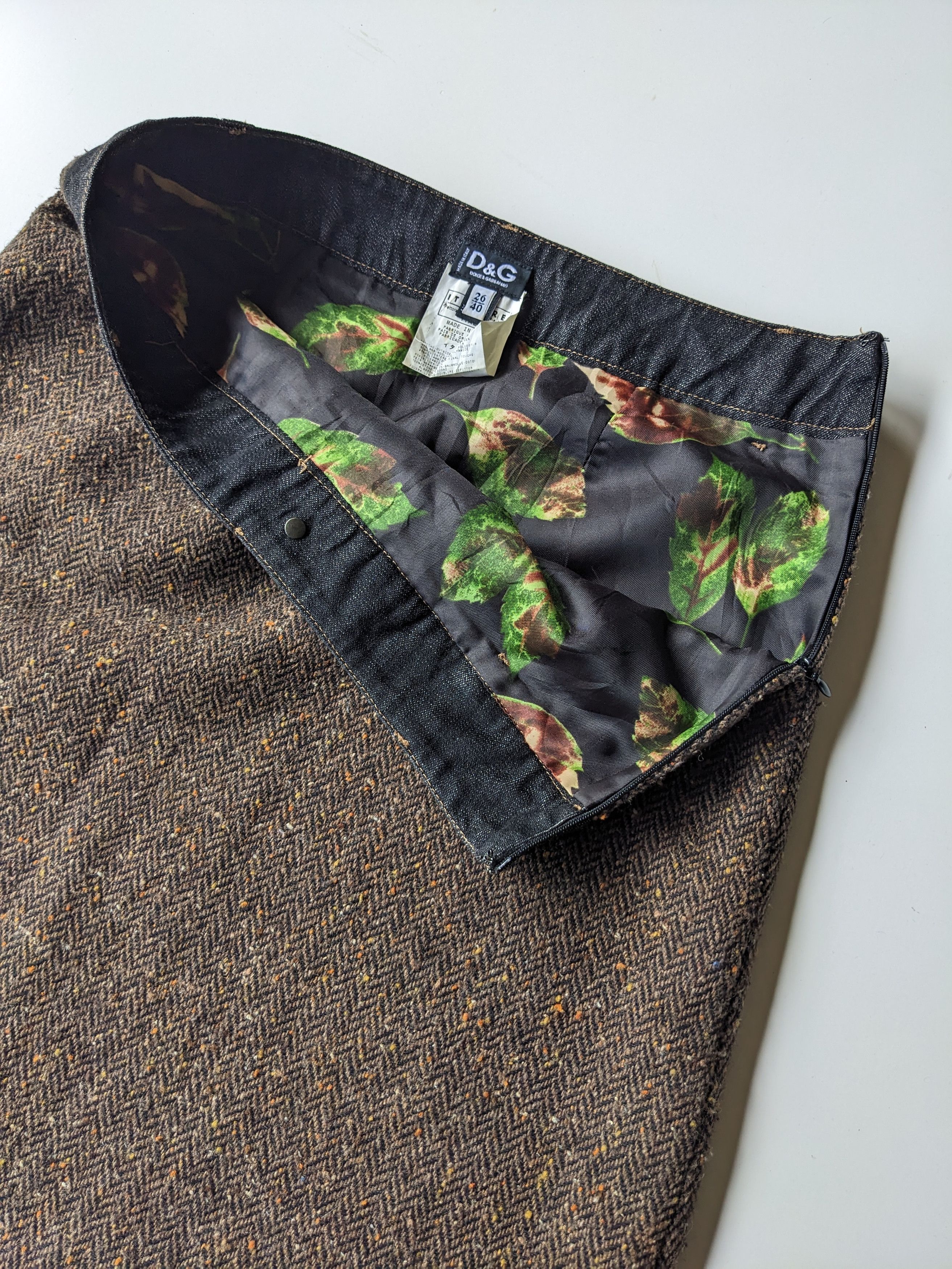 Dolce & Gabbana Dolce & Gabbana floral wool mini midi skirt Size 29" - 1 Thumbnail