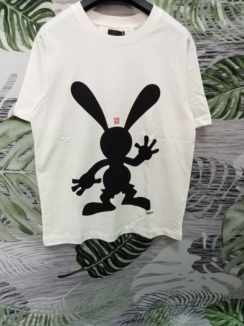 Givenchy Givenchy Summer Hipster Rabbit Print Round Neck T-Shirt Size US M / EU 48-50 / 2 - 1 Thumbnail