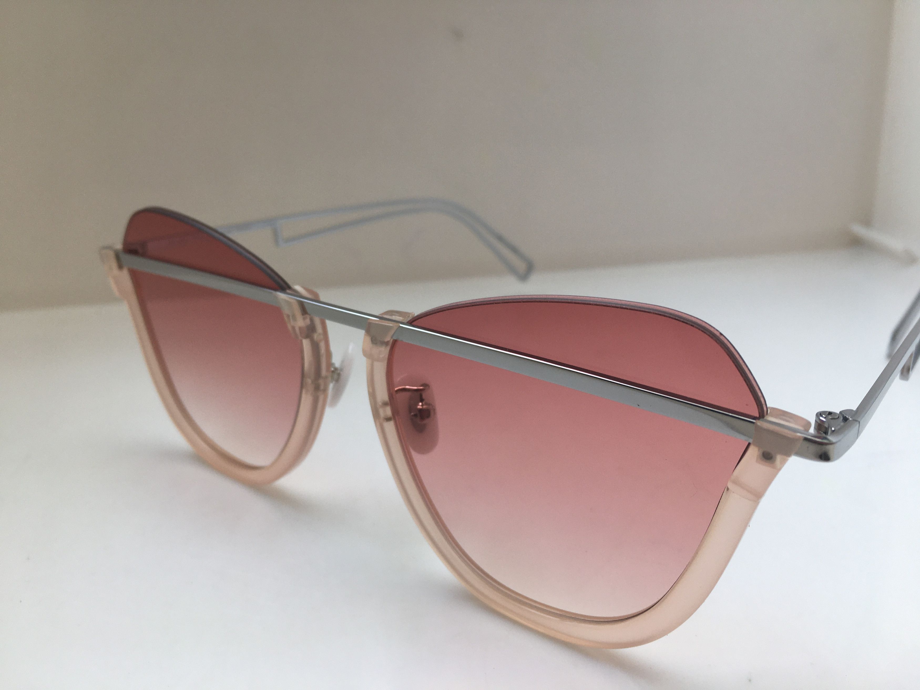 Other Mod Diva Cat Eye Oversize Sunglasses Frame PIN UP GIRL Size ONE SIZE - 3 Thumbnail