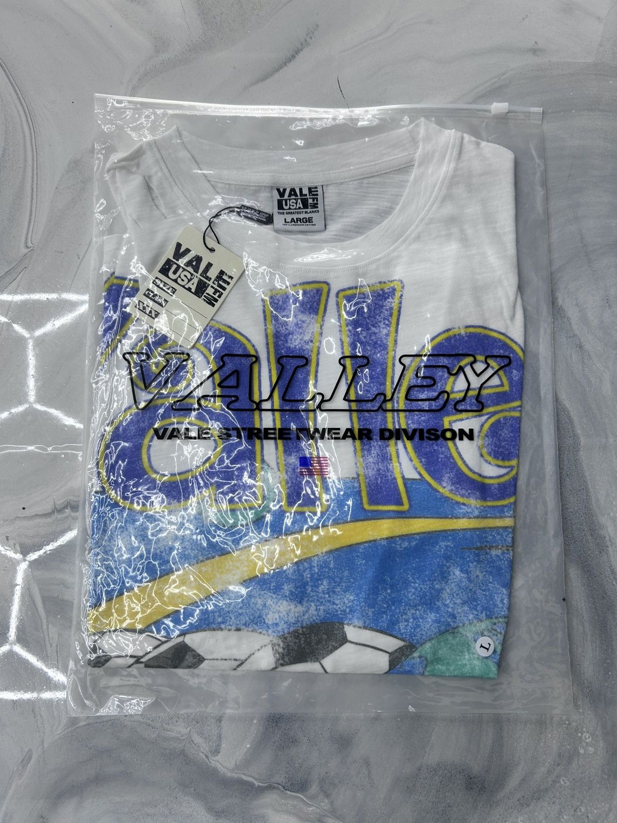 Vale Vale Futball Tee White Blue Yellow Size L Size US L / EU 52-54 / 3 - 7 Thumbnail