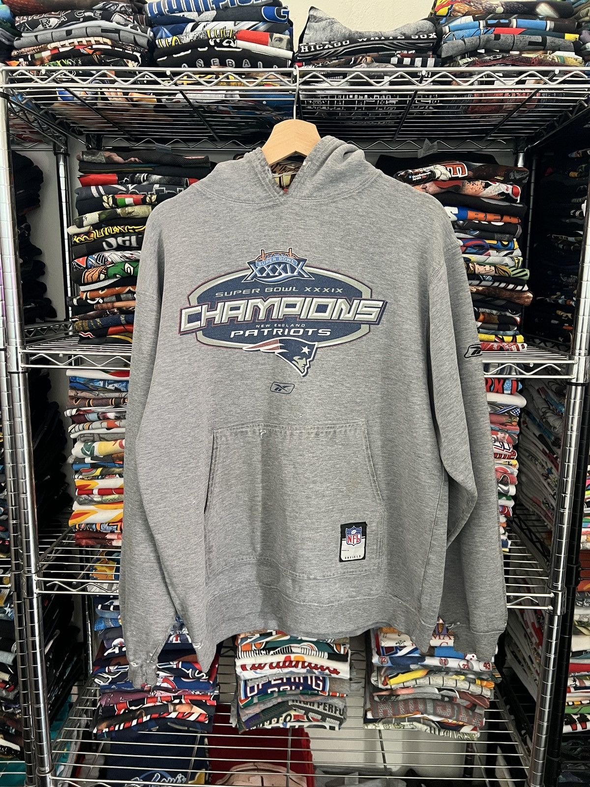 Reebok 2005 NFL New England Patriots Super Bowl XXXIX Hoodie Size US M / EU 48-50 / 2 - 1 Thumbnail