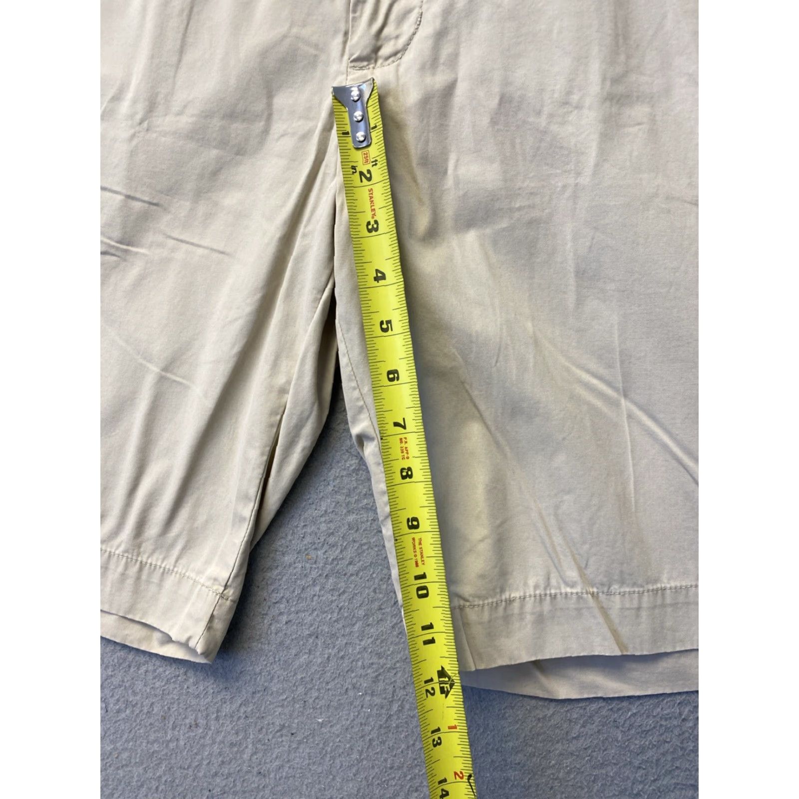 Banana Republic BANANA REPUBLIC Men’s Chino Shorts 36 Beige Solid Bermuda Size US 36 / EU 52 - 6 Thumbnail