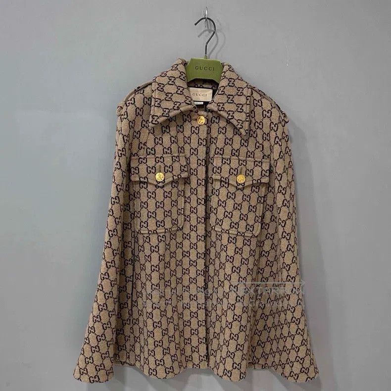 Gucci Old flower full print gold buckle shawl jacket