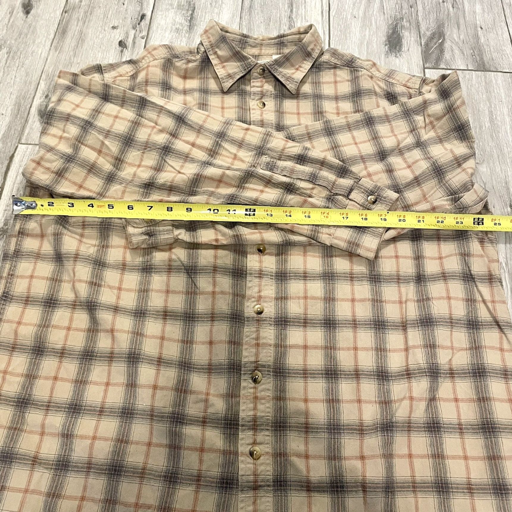 Vintage VINTAGE L.L. Bean Flannel Shirt Mens XLT Button-Down Plaid Brown Red 90s Classic Western USA Outdoor Belted Pocketed Easy Care Breather Size US XL / EU 56 / 4 - 7 Thumbnail