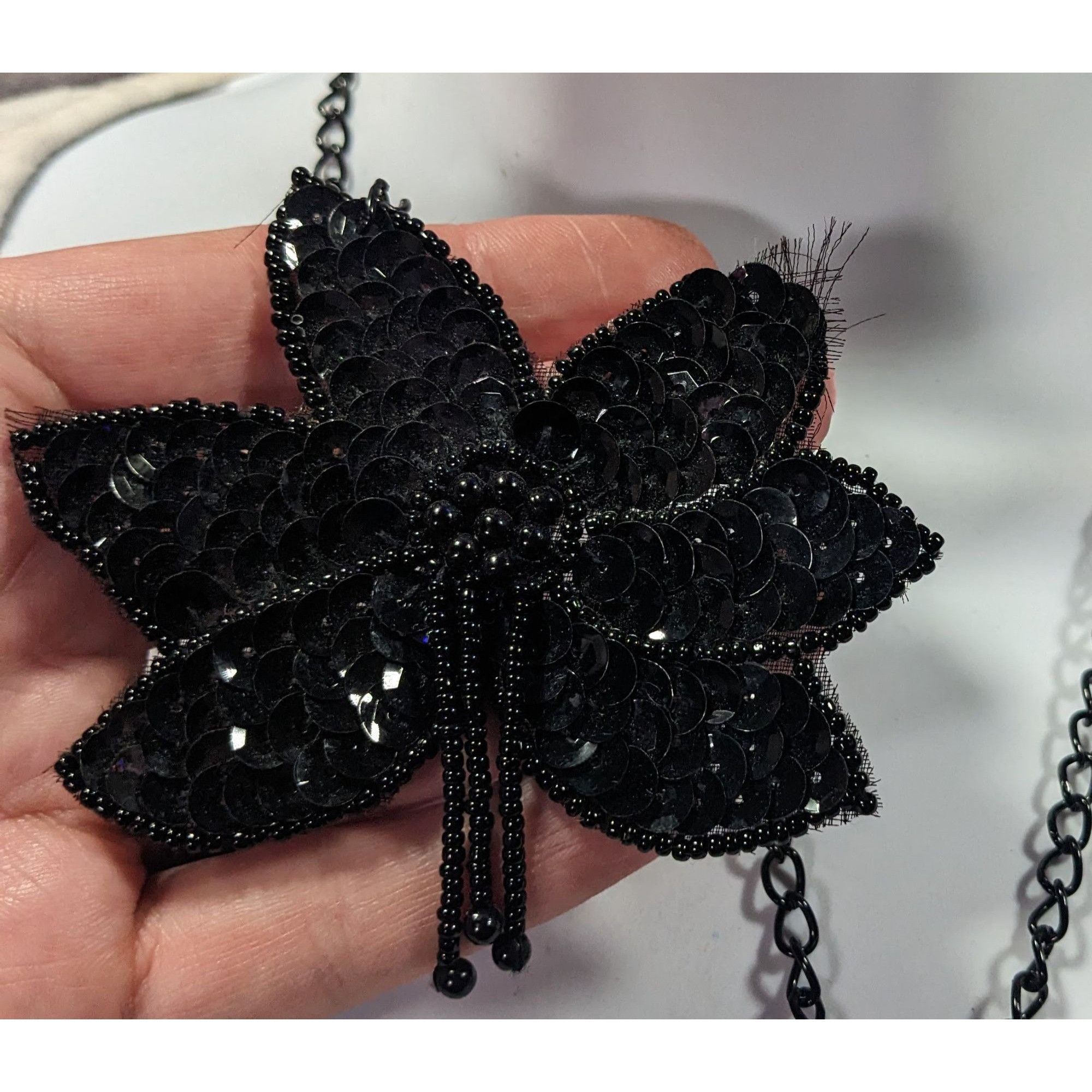 Other Gothic Floral Beaded Sequin Pendant Necklace Size ONE SIZE - 3 Thumbnail