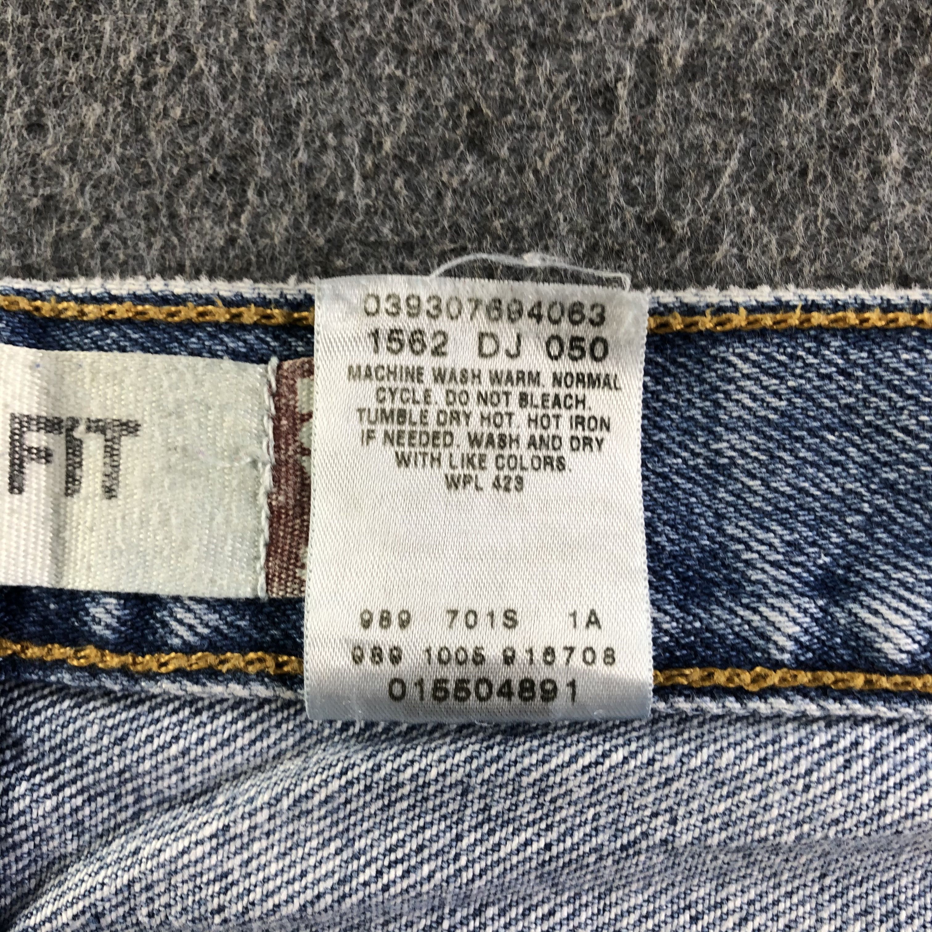 Levi's Vintage Blue Wash Levis 550 Jeans-J4152 Size US 44 / EU 60 - 13 Thumbnail