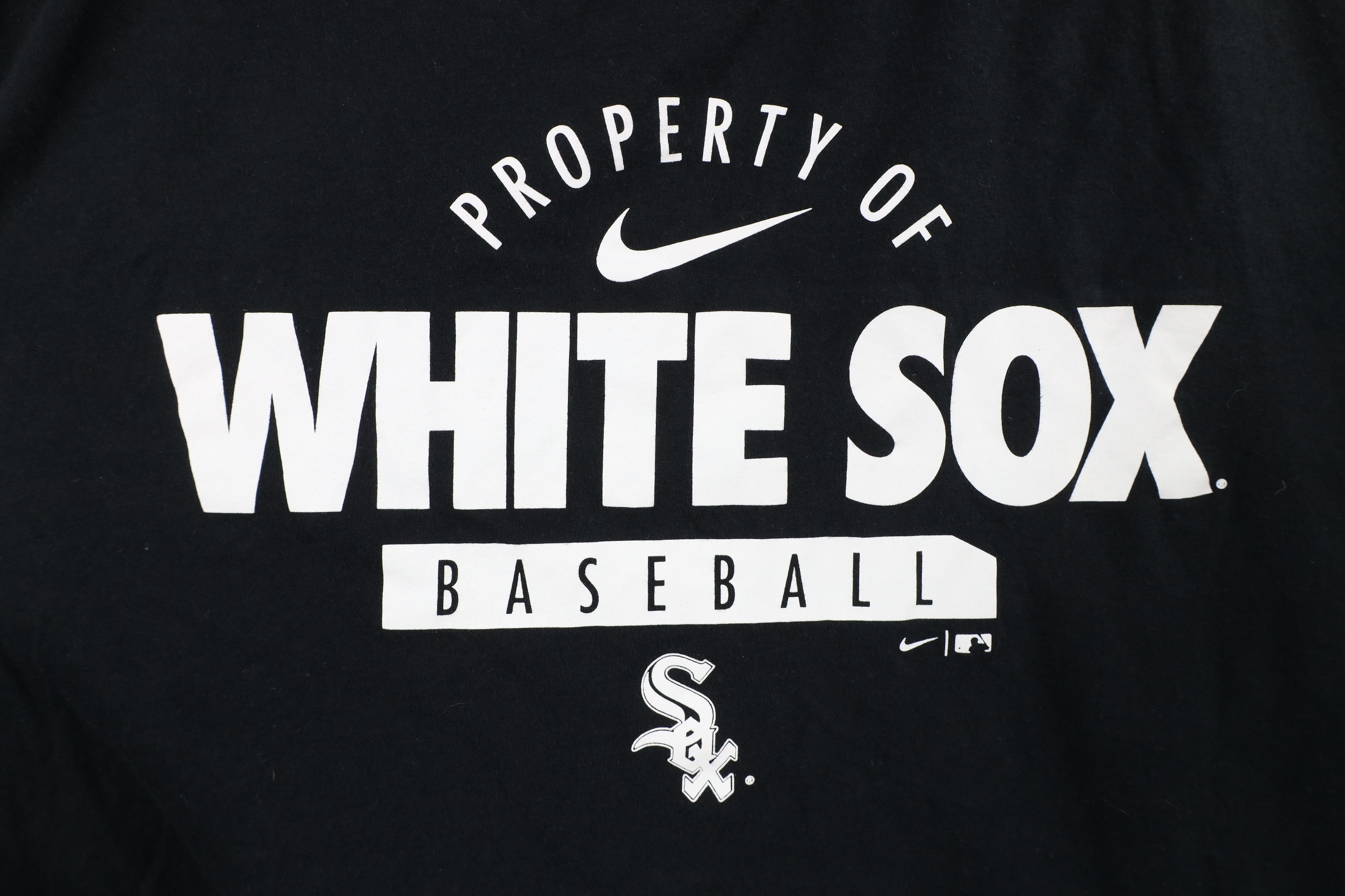 Nike × Vintage Nike Center Swoosh Chicago White Sox Baseball T-Shirt Black Size US XL / EU 56 / 4 - 4 Thumbnail