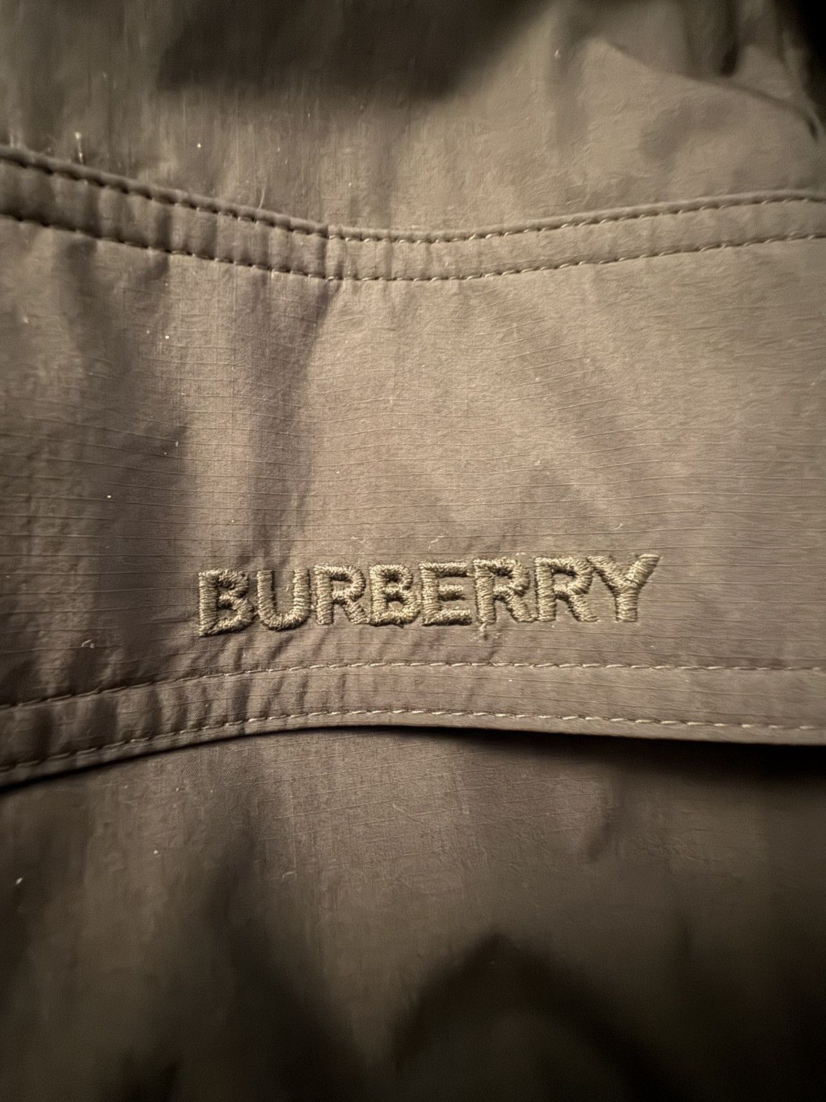 Burberry Burberry nylon hooded jacket XL Size US XL / EU 56 / 4 - 2 Thumbnail