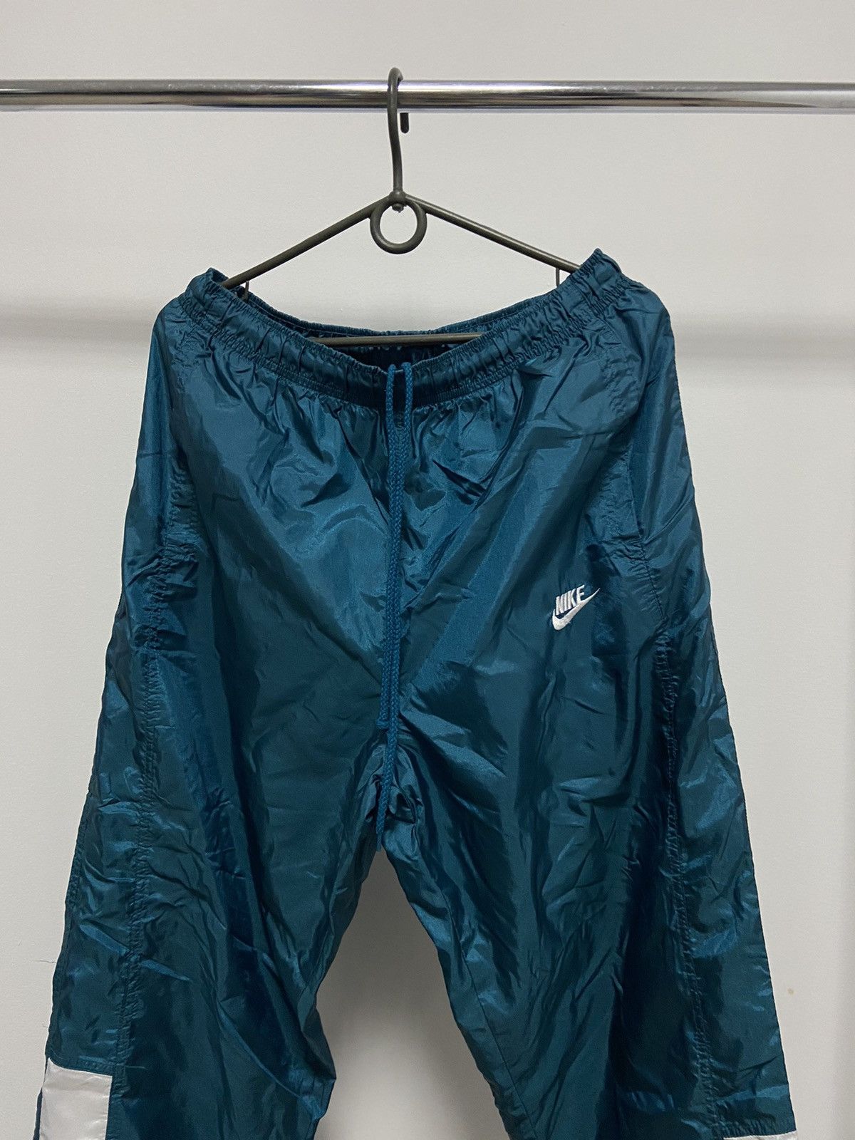 Nike × Vintage Nike Pants Vintage Small Logo 90s Style Y2K Nylon Size US 34 / EU 50 - 2 Thumbnail