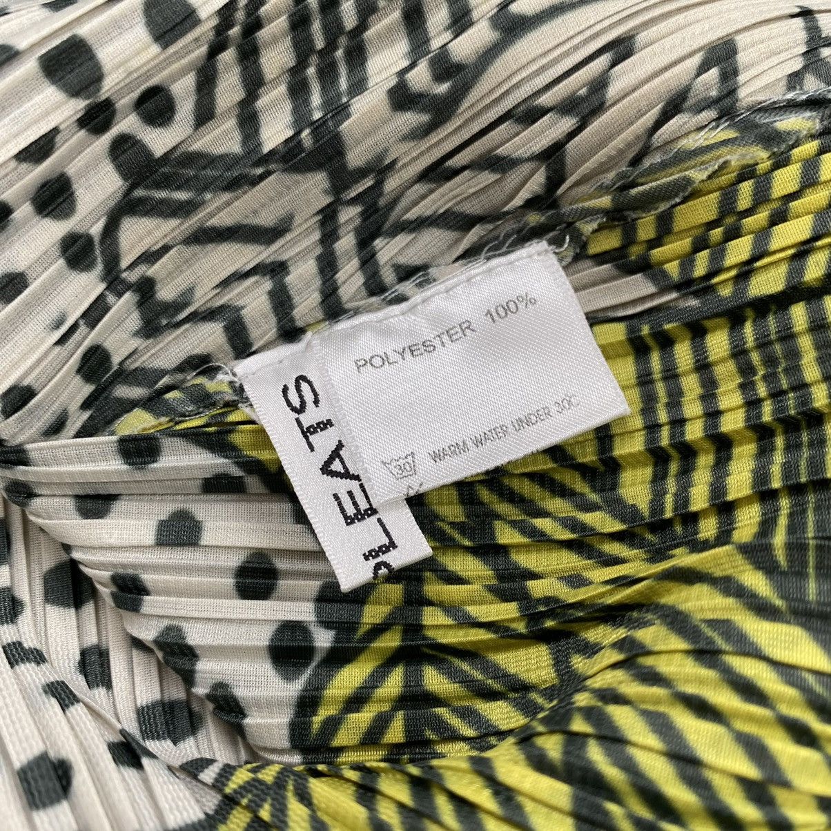 Issey Miyake Jun Pleats Please Issey Miyake Style Forest Wood Printed Top Size S / US 4 / IT 40 - 9 Thumbnail