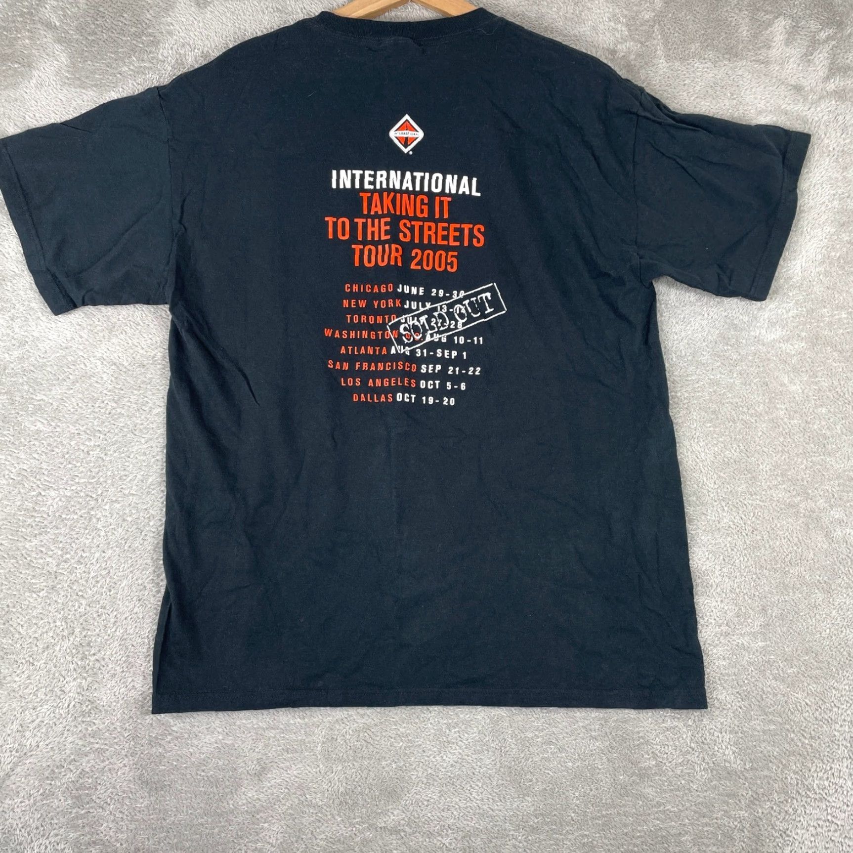 Vintage VINTAGE International Trucks Shirt Mens Large Black Tour 2005 Y2K Workwear Size US L / EU 52-54 / 3 - 2 Thumbnail