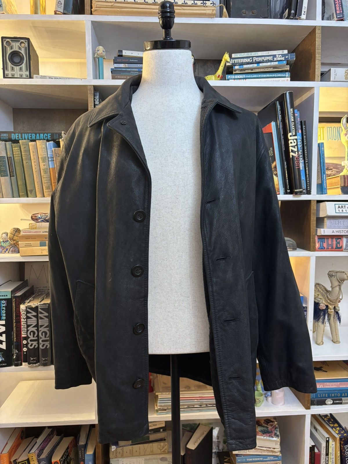 Vera Pelle Vintage Black leather jacket vera pelle bad words size 50 Size US L / EU 52-54 / 3 - 1 Thumbnail