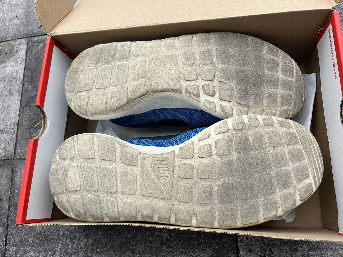 Nike Nike Roshe Run Size US 10 / EU 43 - 3 Thumbnail