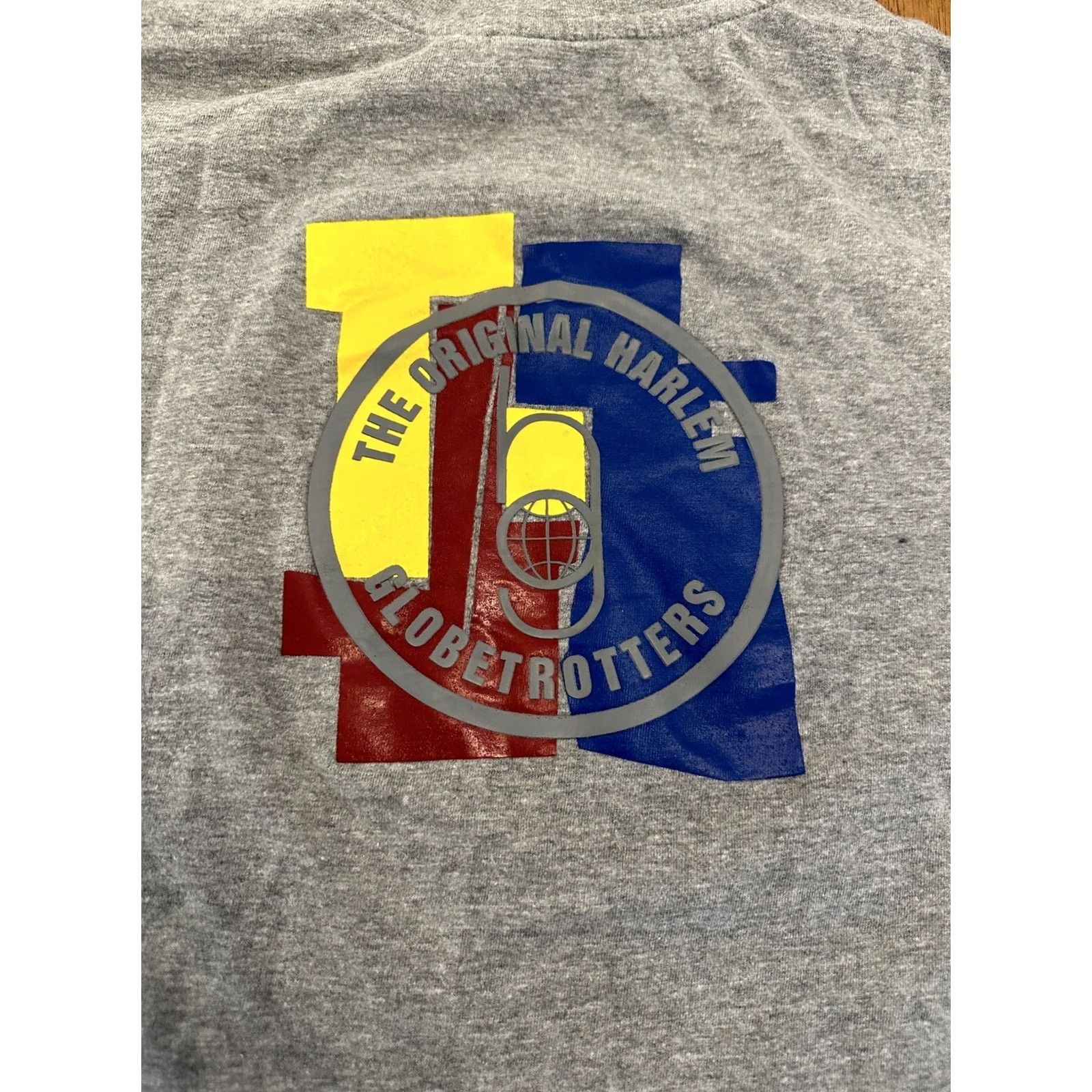 Fubu VINTAGE FUBU T Shirt Harlem Globetrotters Platinum Gray Adult Large Mens Size US L / EU 52-54 / 3 - 5 Thumbnail
