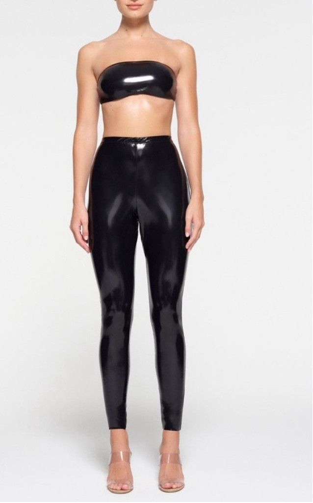 SKIMS Skims Stretch Vinyl Leggings size medium NWT color onyx Size 30" / US 8 / IT 44 - 1 Thumbnail