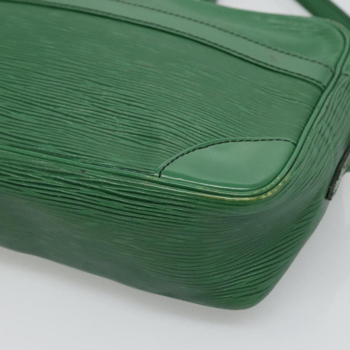 Louis Vuitton LOUIS VUITTON Epi Trocadero 27 Shoulder Bag Green M52314 Size ONE SIZE - 10 Thumbnail