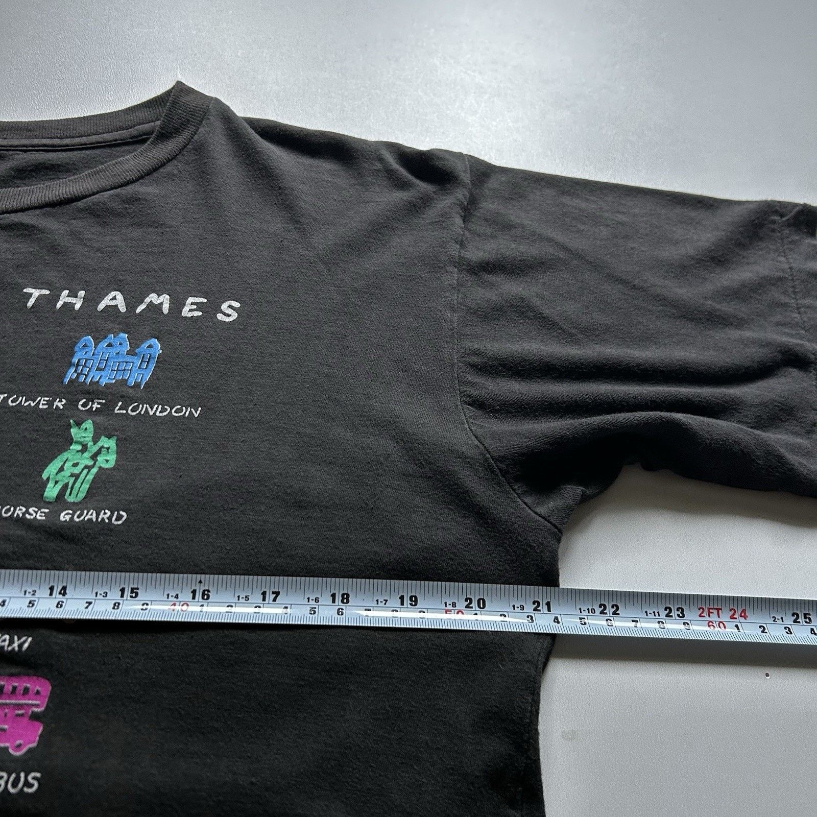 Vintage Vintage 90s London England T Shirt Large City On The Thames Size US L / EU 52-54 / 3 - 6 Thumbnail