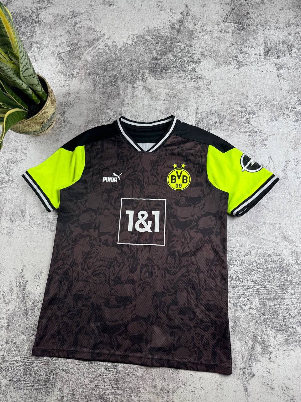 Puma Borussia Dortmund 2020 2021 Puma Men’s M Size Soccer Football T Shirt Jersey Kit Size US M / EU 48-50 / 2 - 3 Thumbnail
