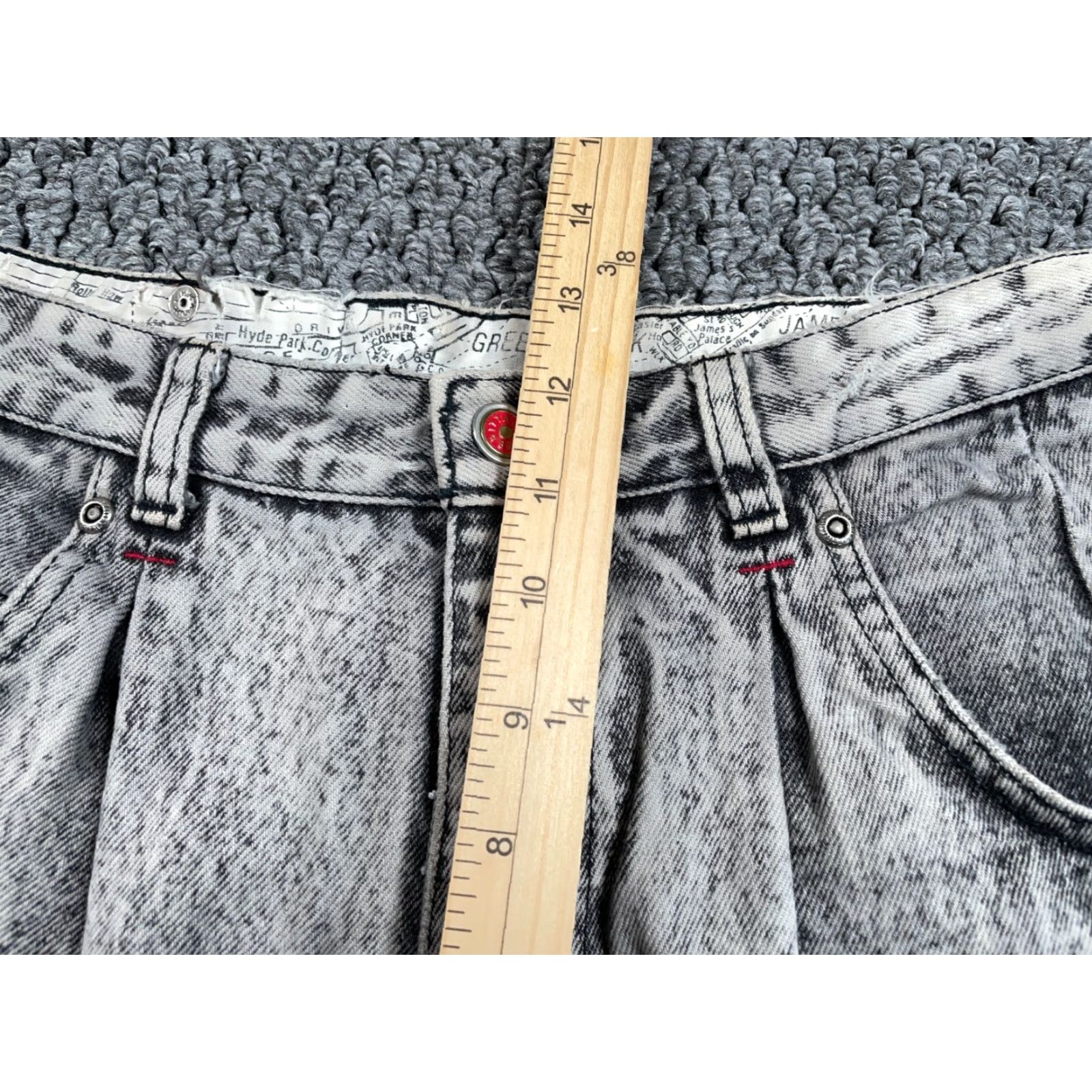 Vintage VTG Brittannia Acid Washed Pleated Jeans Women's 12 Gray Denim High Waisted Mom Jeans 80s 90s Retro Womens Size 34" / US 12 / IT 48 - 7 Thumbnail