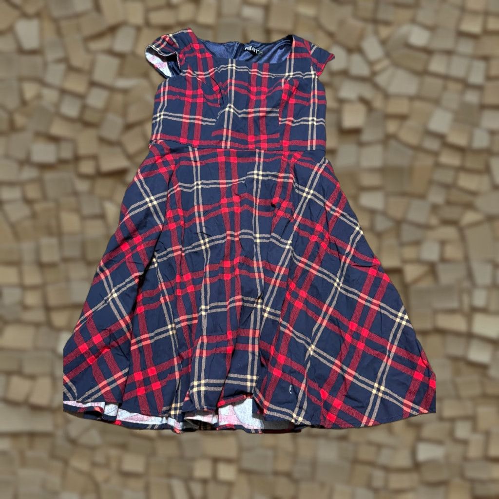 Vintage Pukavt Dress Women's Large Red Blue Orange Plaid Short Sleeve Zip up Back Red Blue Orange Plaid Short Sleeve Zip up Back Womens L Dress Size 36" / US 14 / IT 50 - 1 Thumbnail