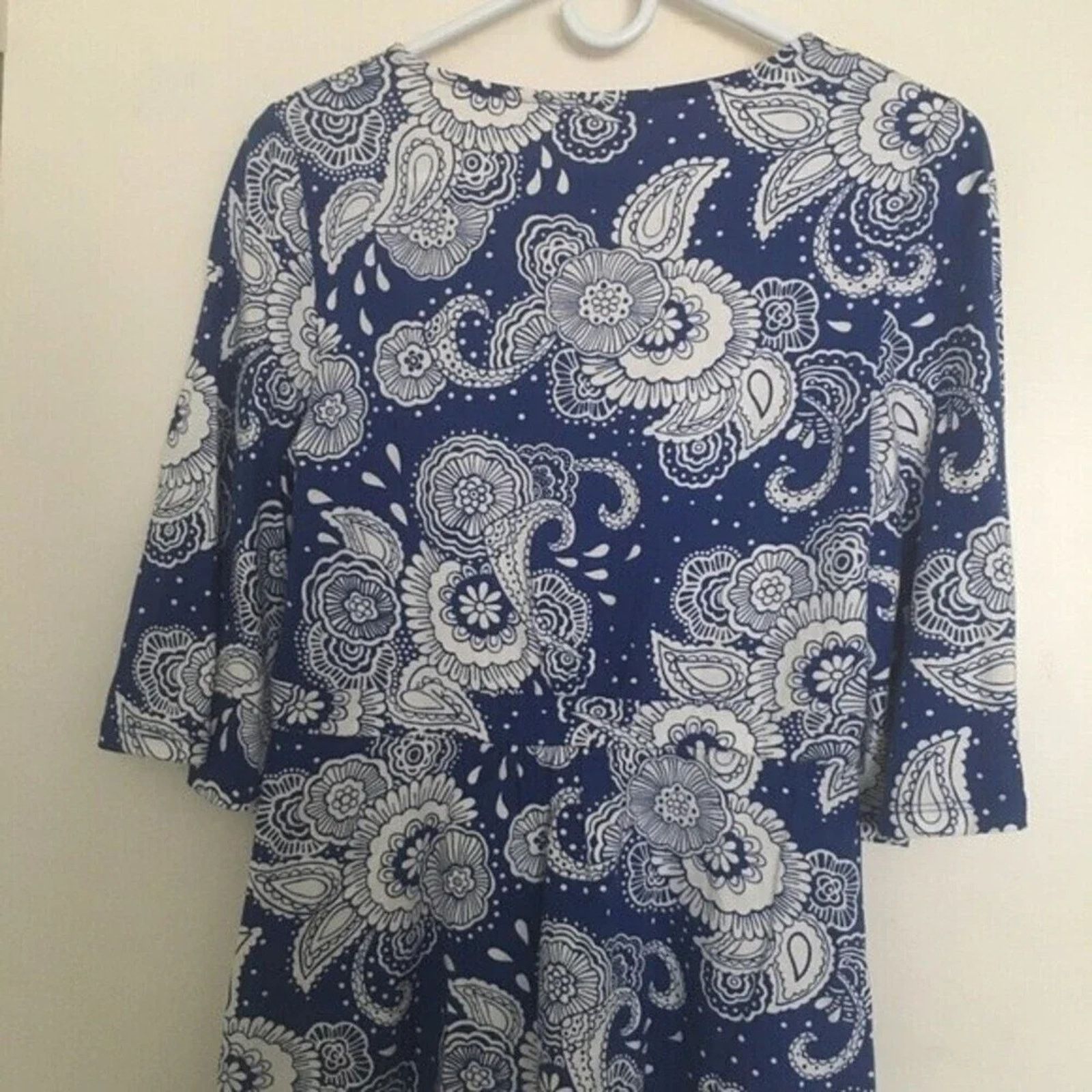 Boden Boden floral print short sleeve top, size 4 Size S / US 4 / IT 40 - 2 Thumbnail