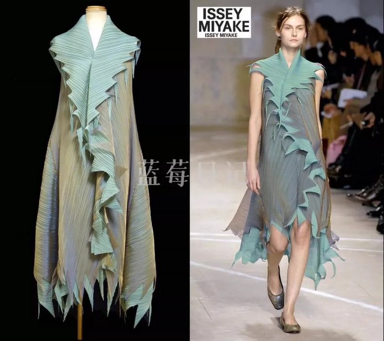 Issey Miyake Issey Miyake size:3 Light green luxury heavy industry dres Size XS / US 0-2 / IT 36-38 - 1 Thumbnail