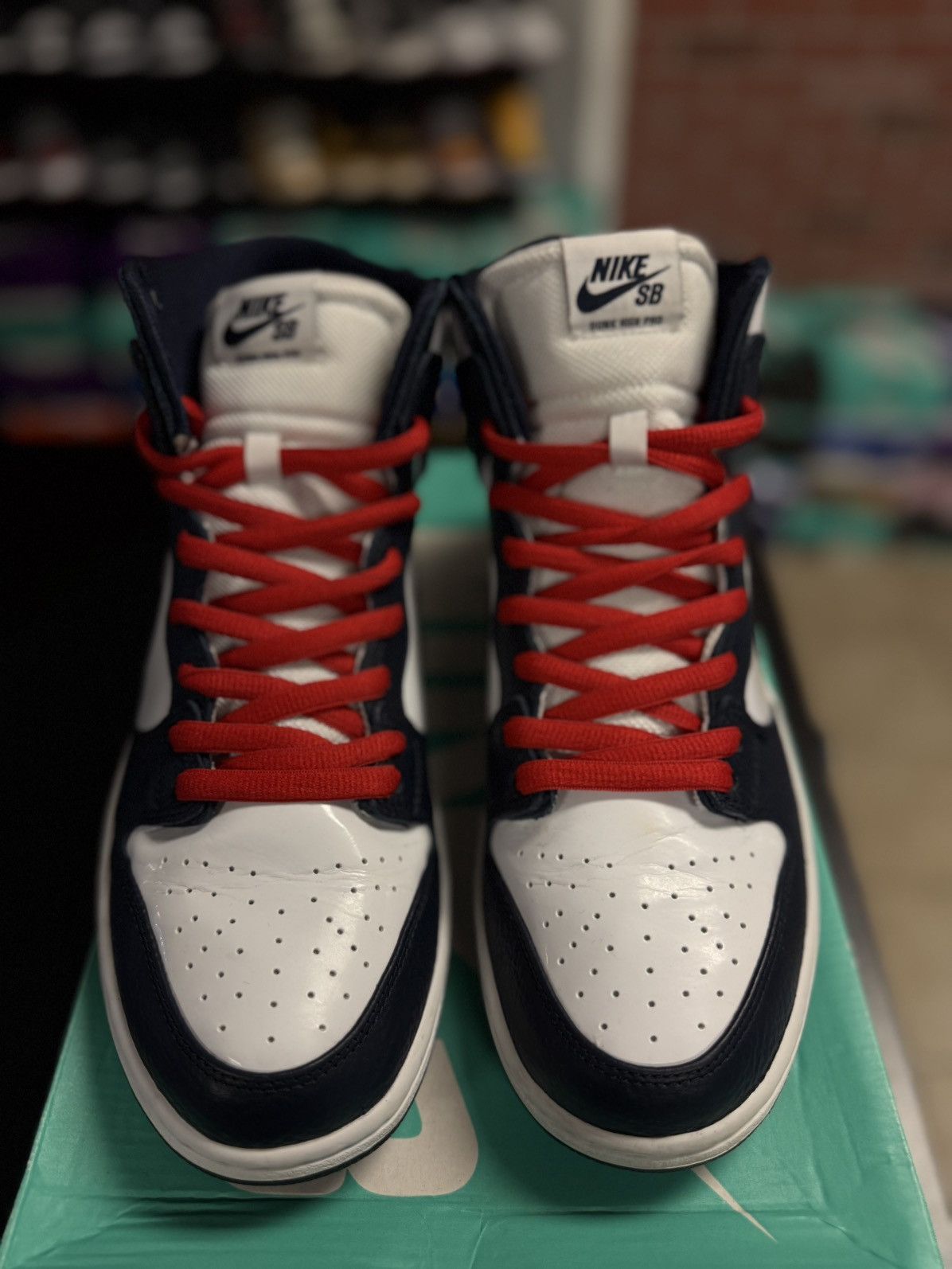 Nike Nike MEN'S SB Zoom Dunk High Pro SIZE 11 854851 441 Size US 11 / EU 44 - 7 Thumbnail