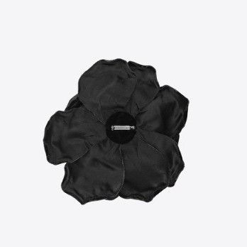 Saint Laurent Paris o1la1rc1a1025 Size: OS / Large Wild Rose Brooch in Black Size ONE SIZE - 2 Thumbnail