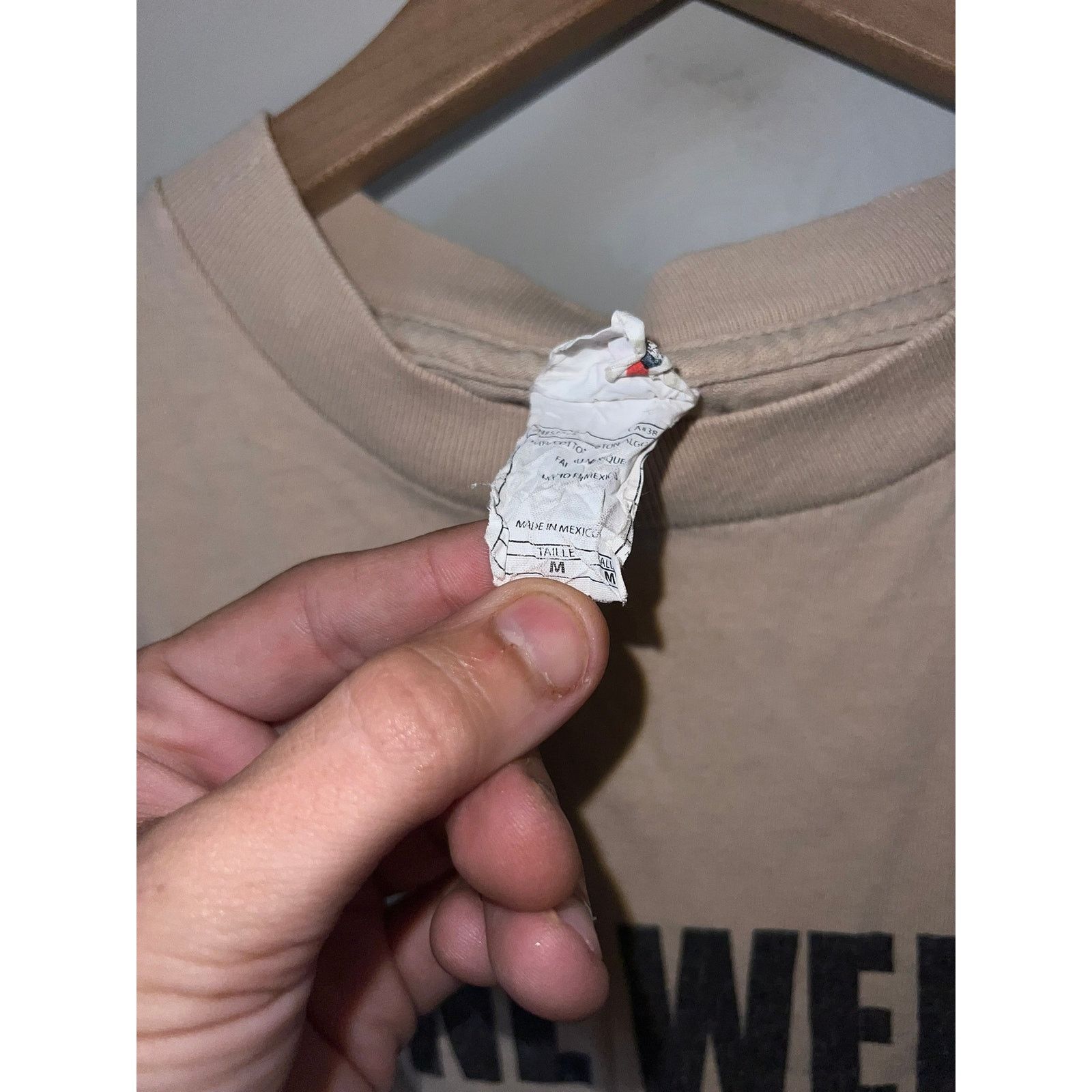 Alstyle Hall Pass Movie Shirt Warner Bros Promo Brown Tee 2011 M Size US M / EU 48-50 / 2 - 4 Thumbnail