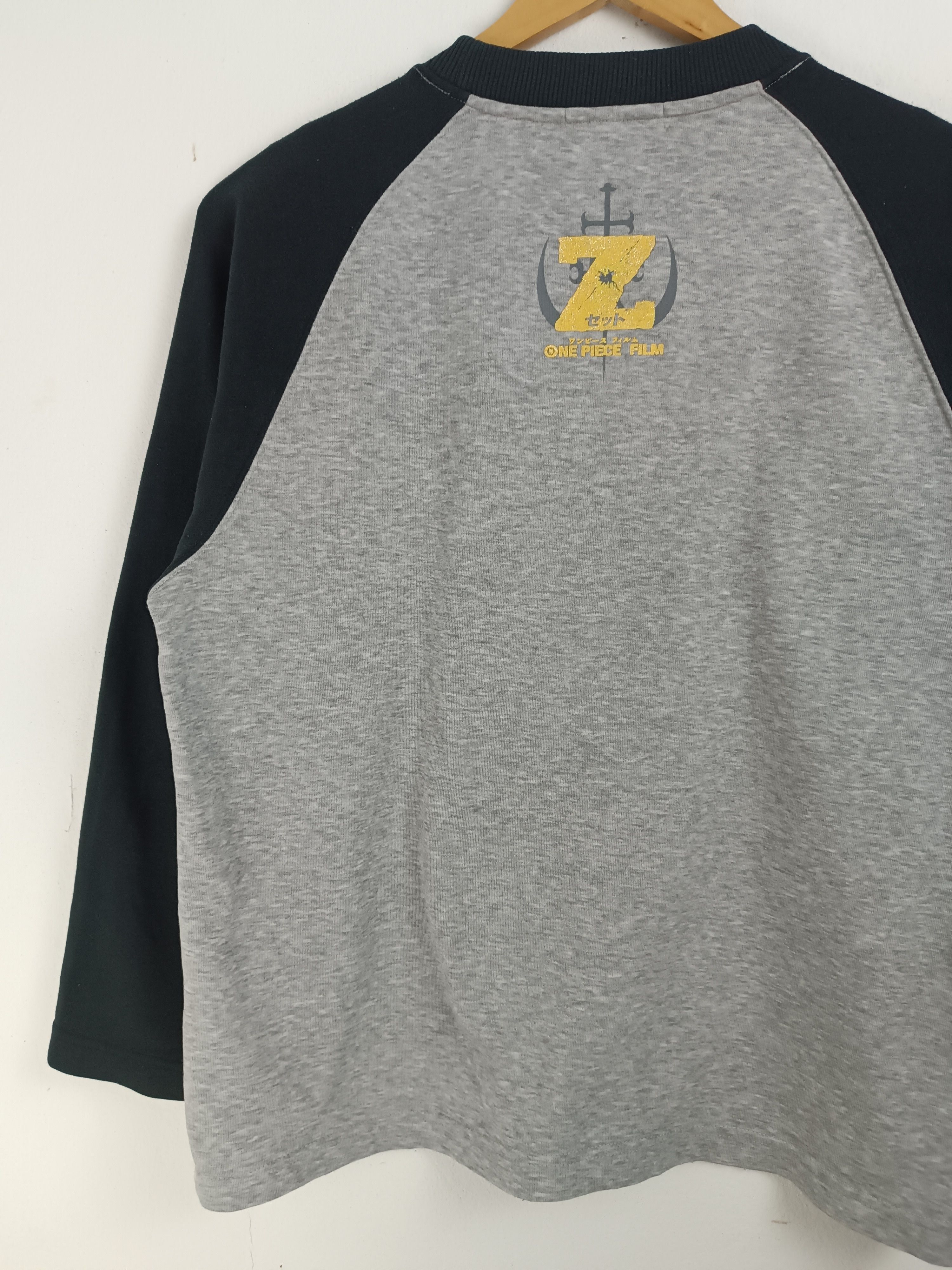 Anime VINTAGE ONE PIECE FILM Z LINEUP SWEATSHIRT VERY RARE ANIME Size US L / EU 52-54 / 3 - 11 Thumbnail