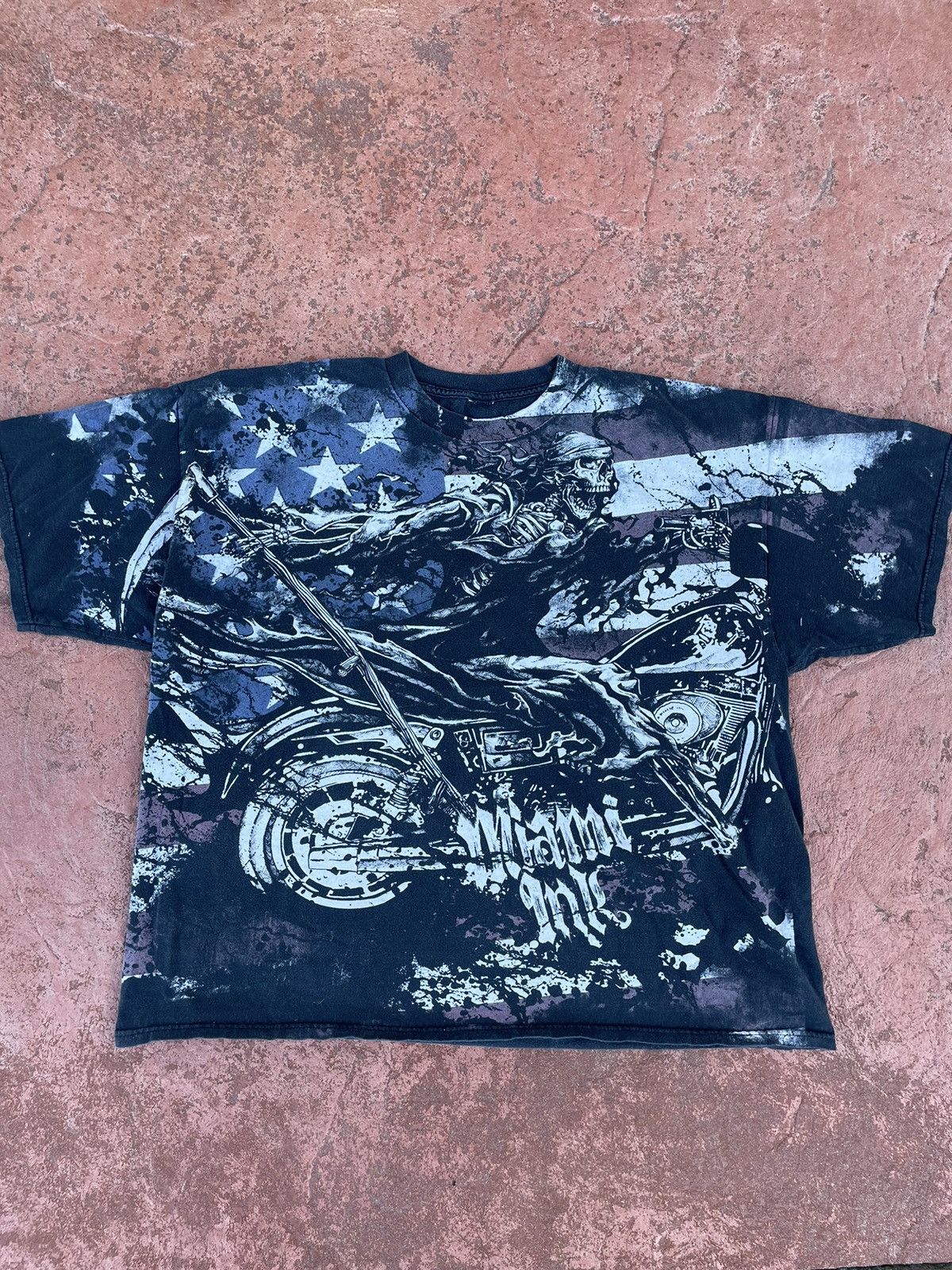 Vintage Vintage Y2k Faded Miami Inc Skull Biker Boxy AOP USA Tee Size US XXL / EU 58 / 5 - 1 Thumbnail