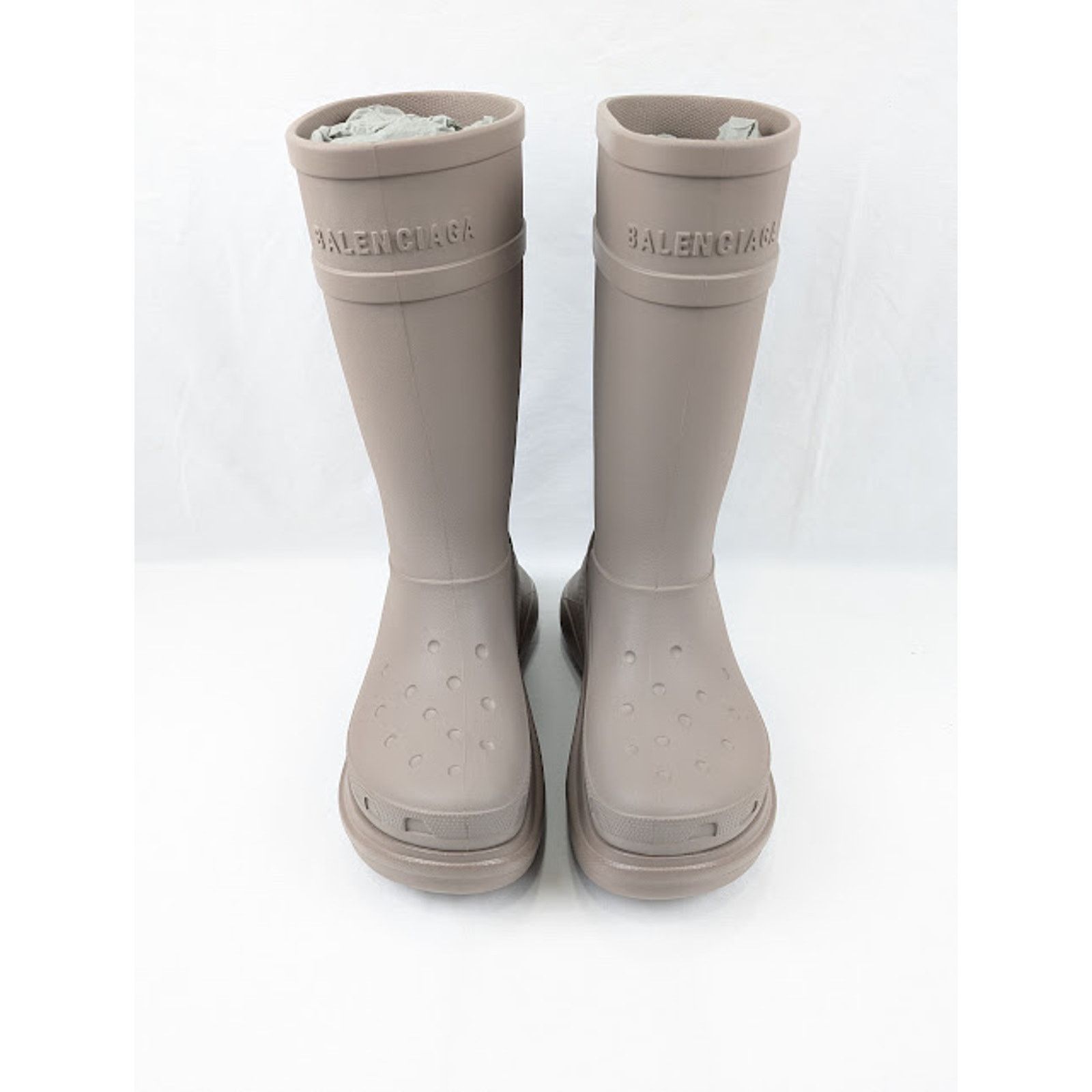 Balenciaga o1rshd1 Crocs Rubber Boots in Beige Size US 12 / EU 45 - 15 Thumbnail