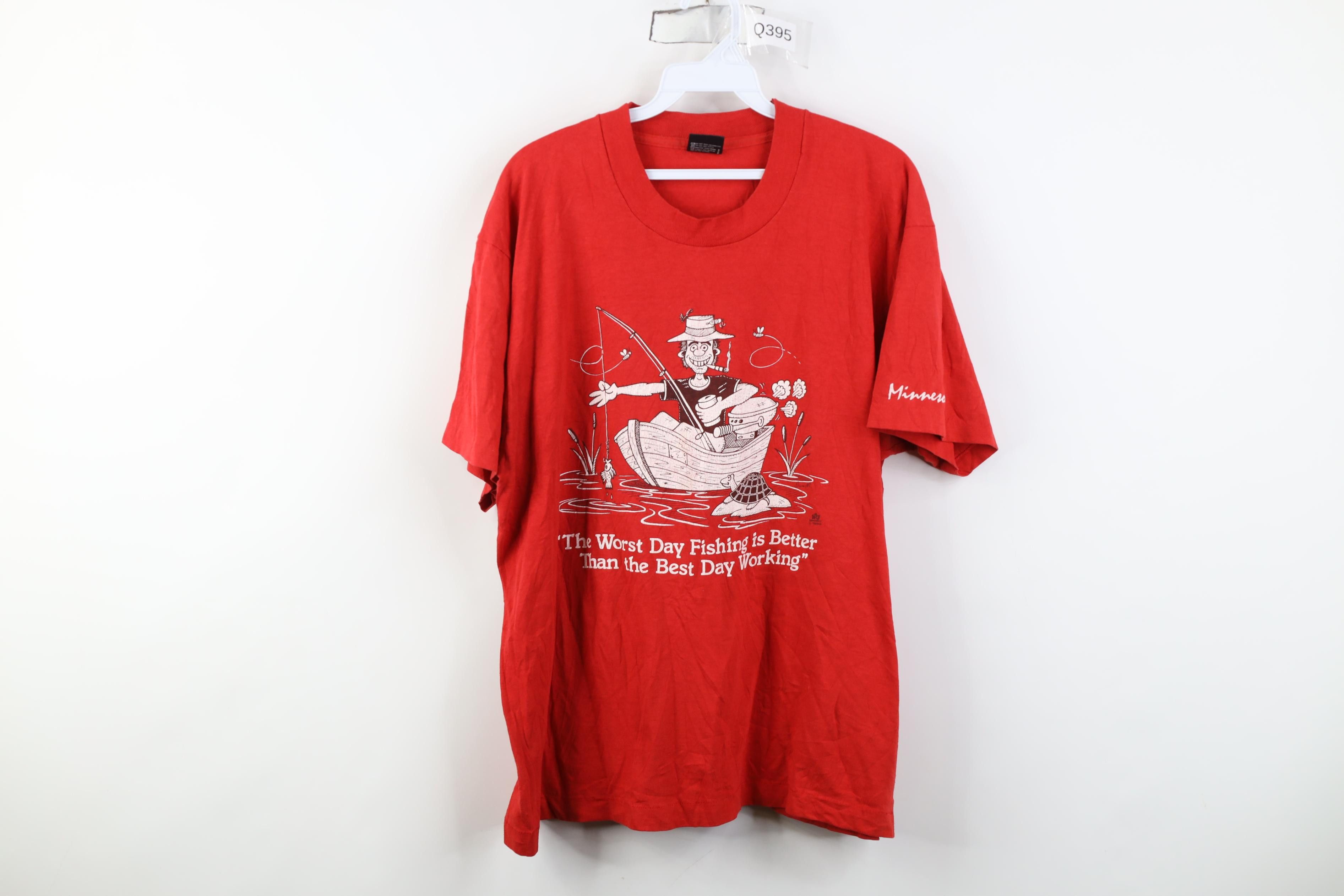 Vintage Vintage 90s Day Fishing Is Better Than Best Day Work T-Shirt Size US XL / EU 56 / 4 - 1 Thumbnail
