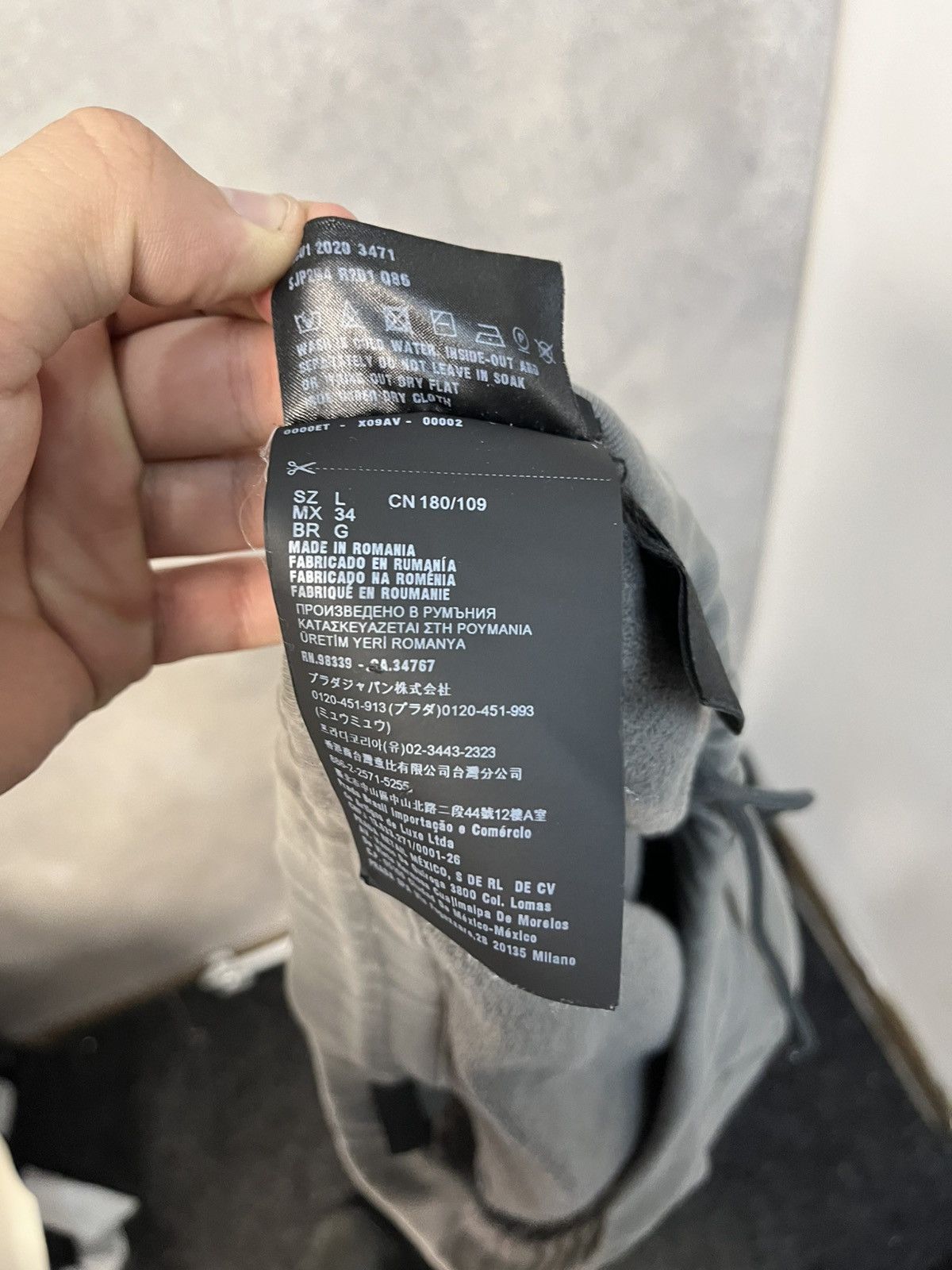 Prada Prada Sweatpants Black Tab Logo Size US 34 / EU 50 - 13 Thumbnail