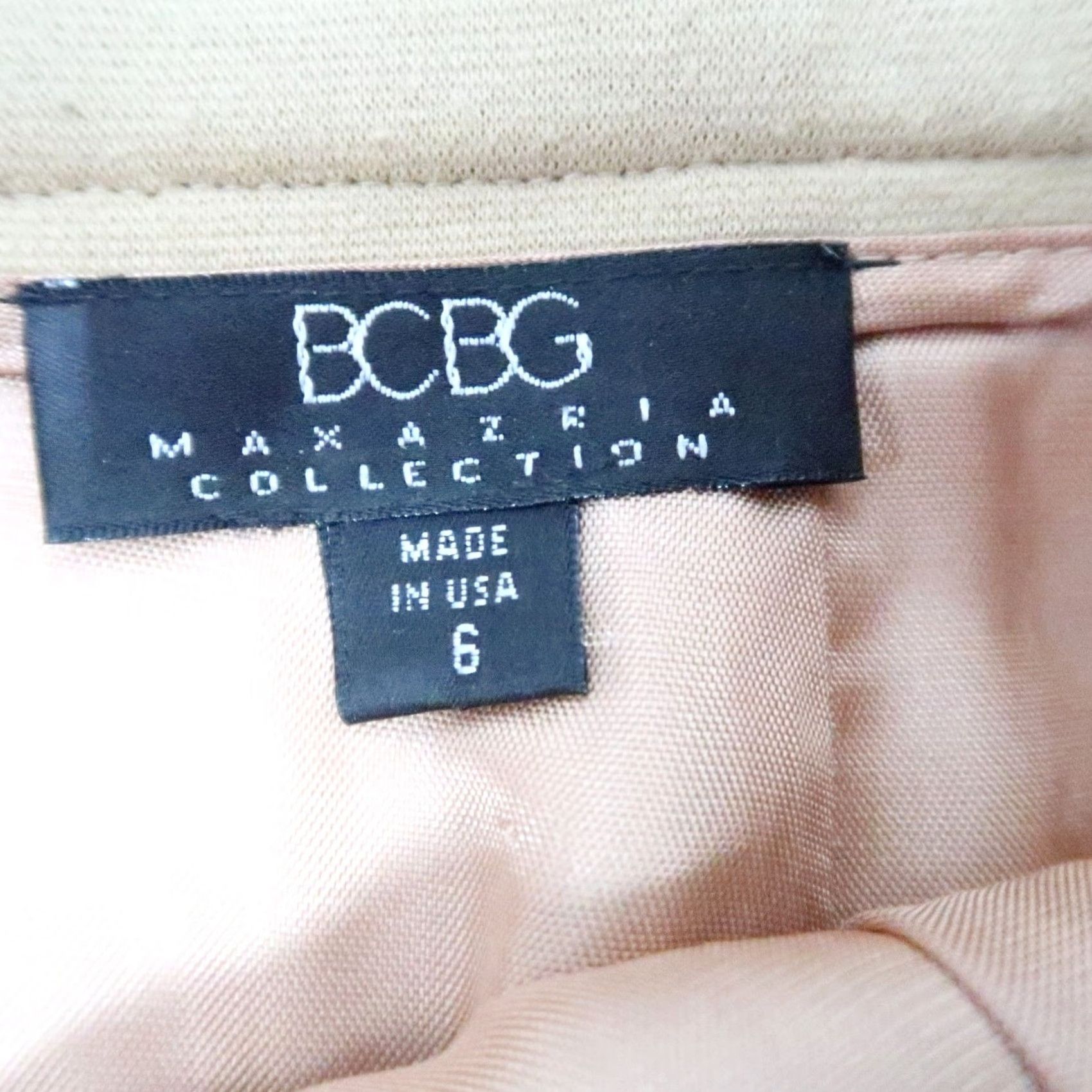 Bcbgmaxazria VINTAGE 90s BCBGMAXAZRIA Camel Tan Mini Skirt 6 Women Short Zip Back Front Slit Workwear party Casual fallspringwinter Size 28" / US 6 / IT 42 - 3 Thumbnail