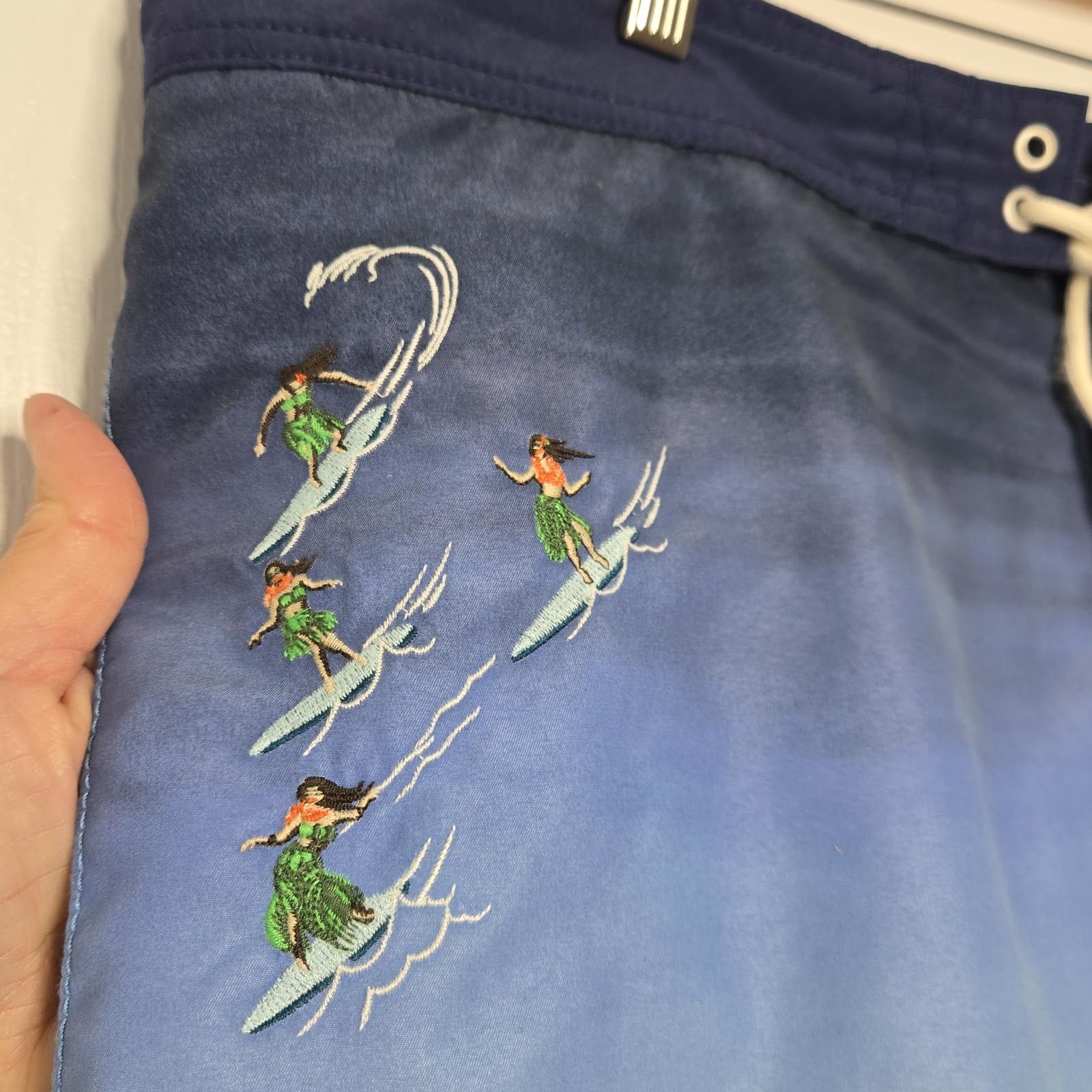 Tommy Bahama Tommy Bahama Swim Trunks Men's Extra Large Shorts Hula Girls Size US 36 / EU 52 - 2 Thumbnail