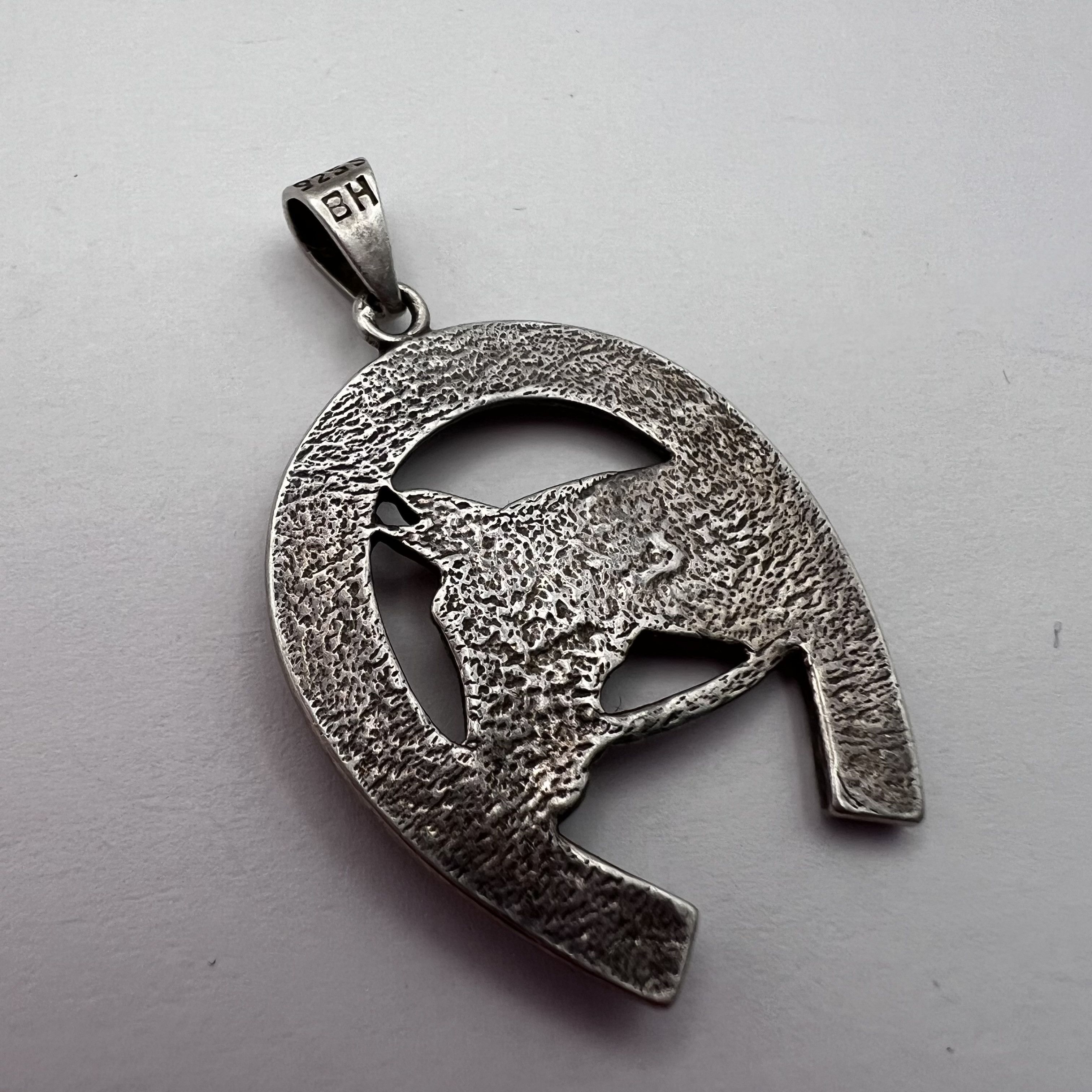 Sterling Silver Vintage Sterling Silver 925 Horseshoe Horse Pendant 7.3g Size ONE SIZE - 7 Thumbnail