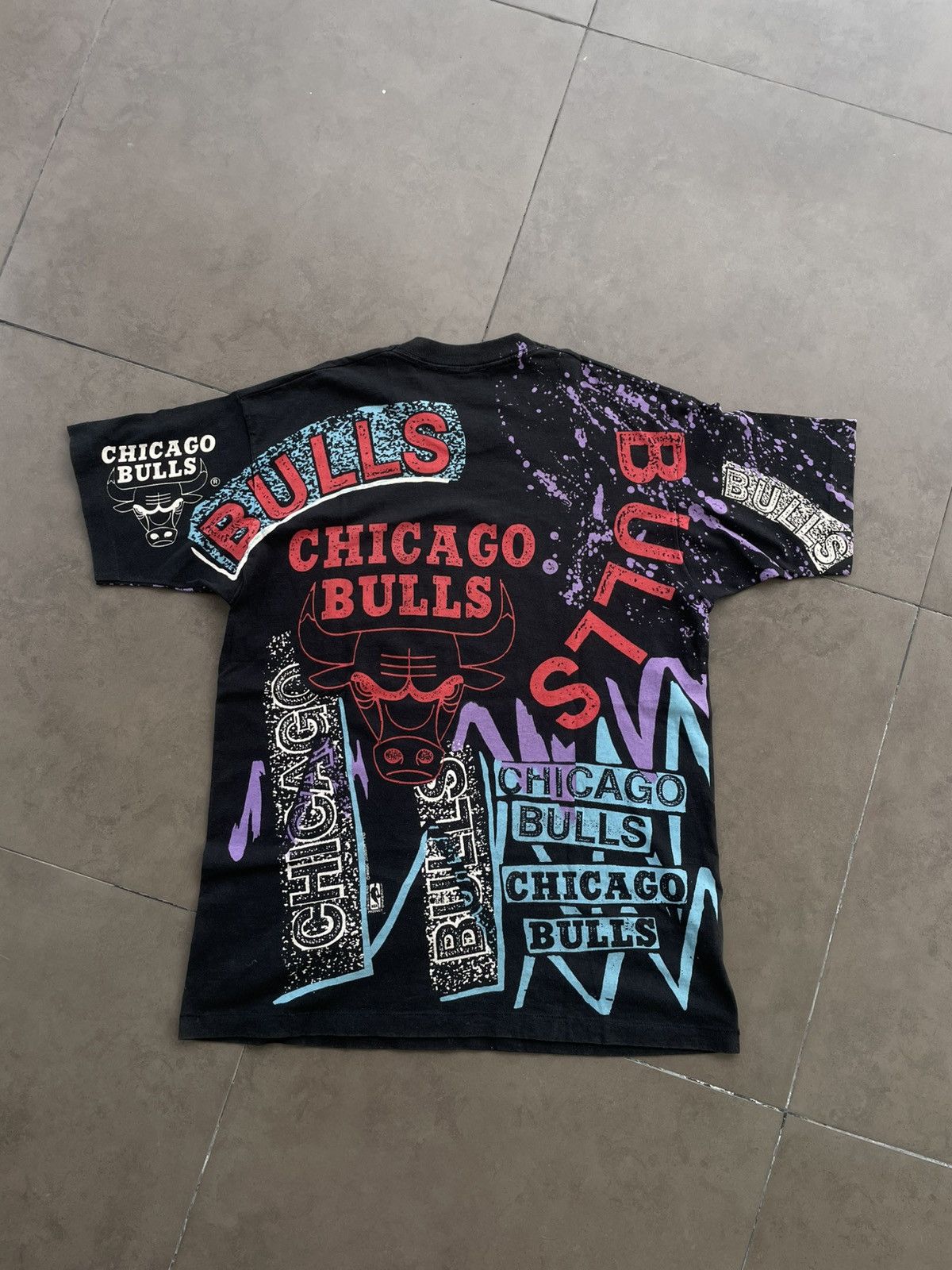 NBA Vintage 90’s AOP NBA Chicago Bulls Size US XL / EU 56 / 4 - 2 Thumbnail