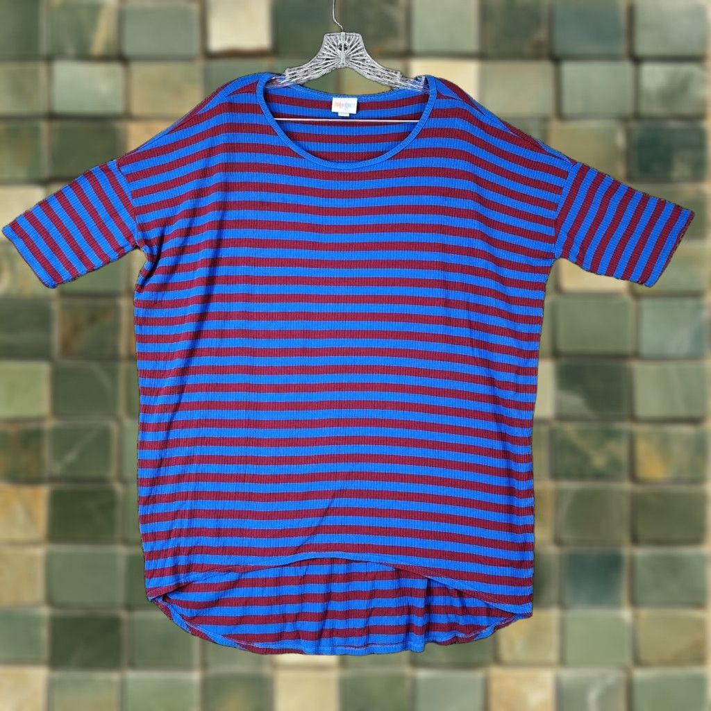 Vintage VINTAGE LuLaRoe Women’s Blouse Shirt Short Sleeve Round Neck Striped Blue Red Size L - Women’s Top Size L / US 10 / IT 46 - 1 Thumbnail