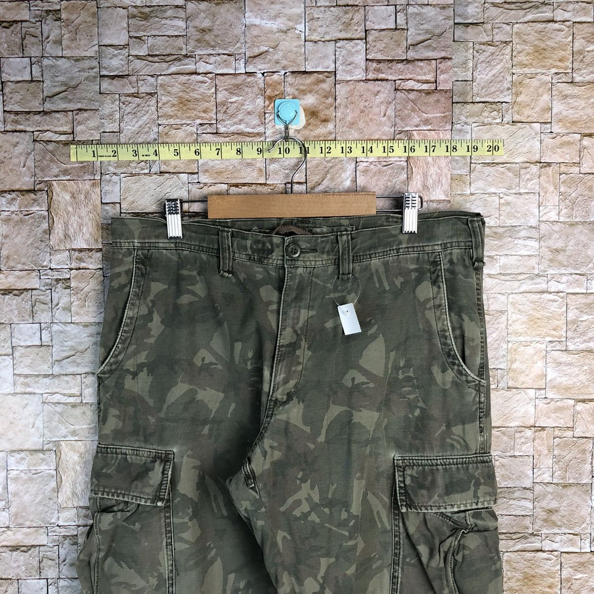 Camo Mens Shorts Uniqlo Uniqlo Green Camo Cargo Multipocket Pants